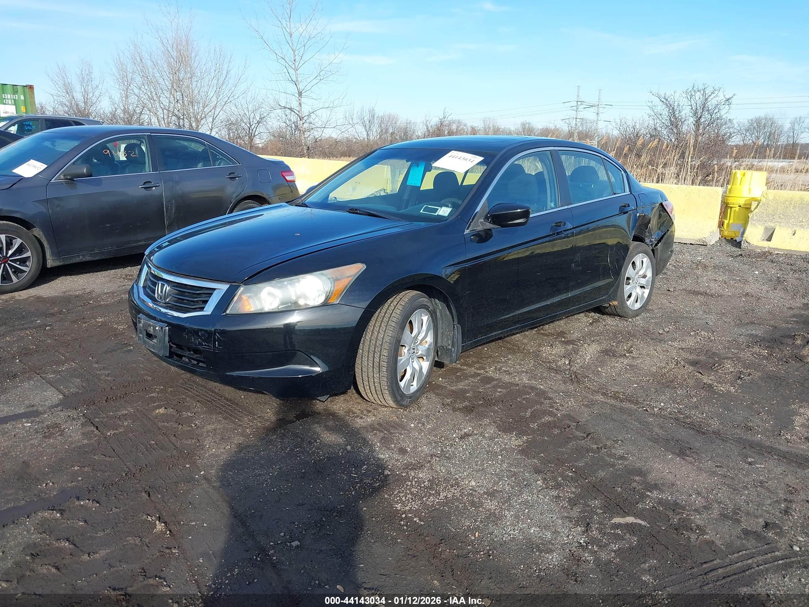 HONDA ACCORD image 2