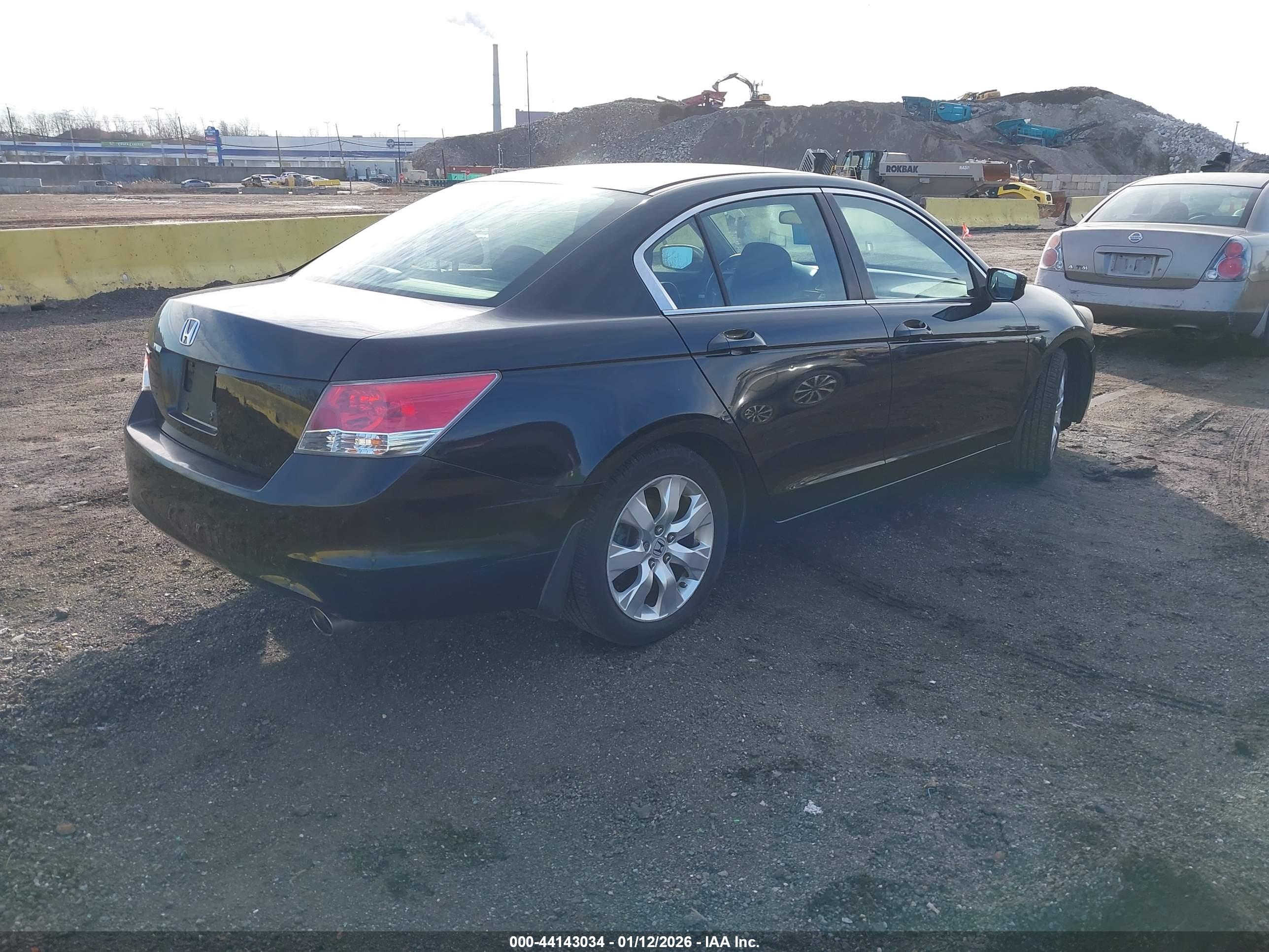 HONDA ACCORD image 4
