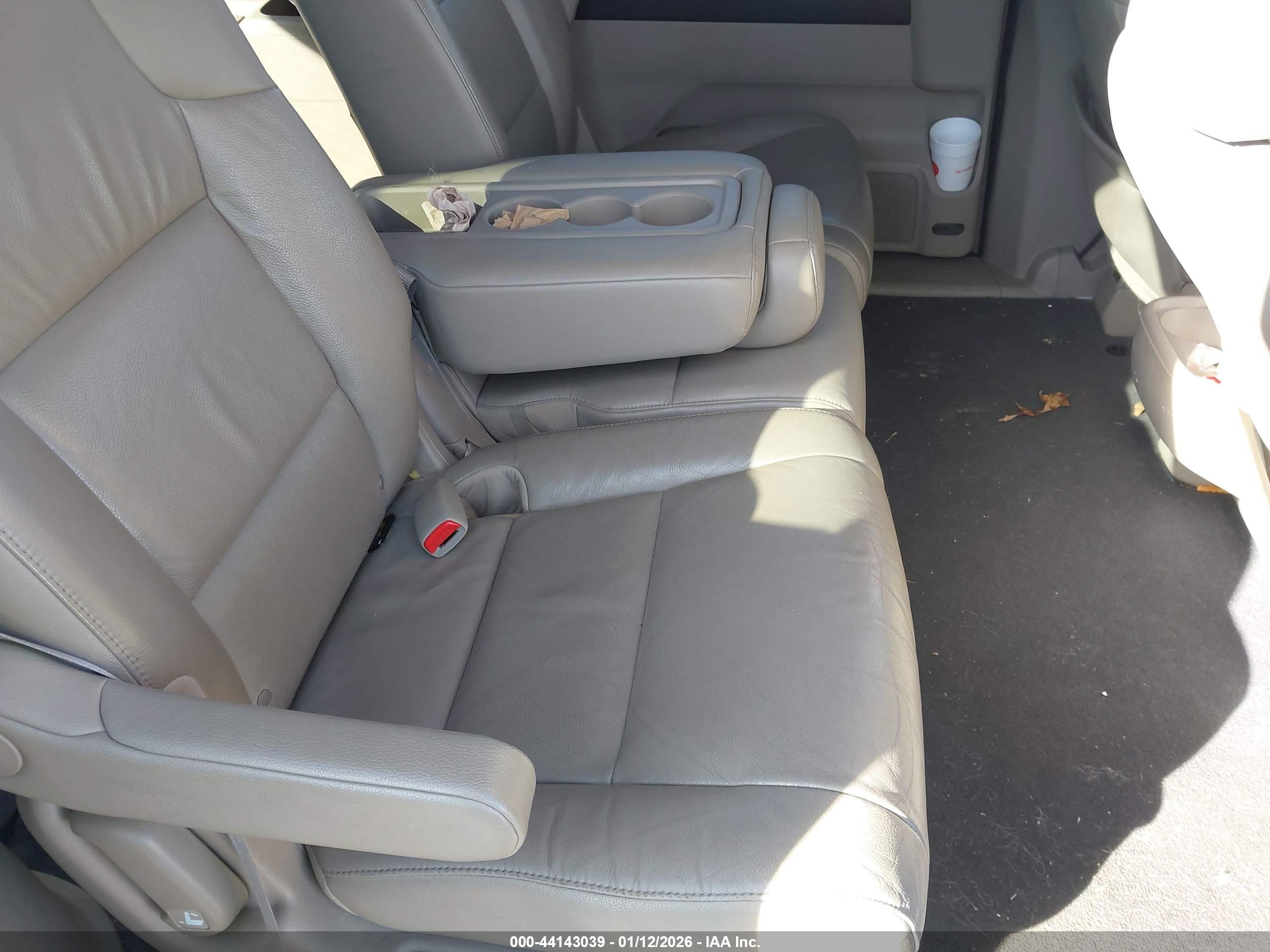 HONDA ODYSSEY image 8
