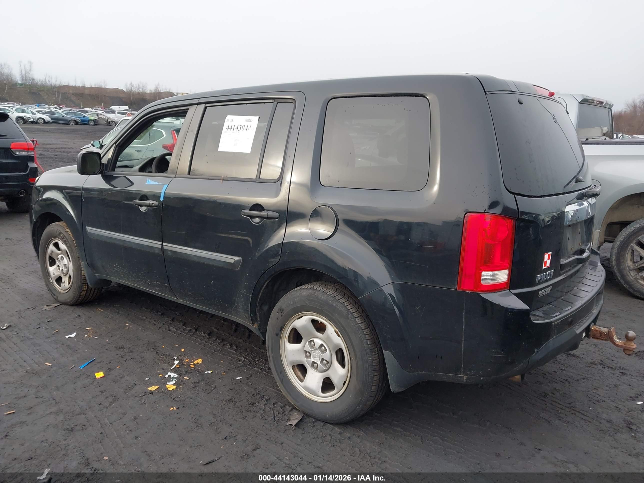 HONDA PILOT image 3