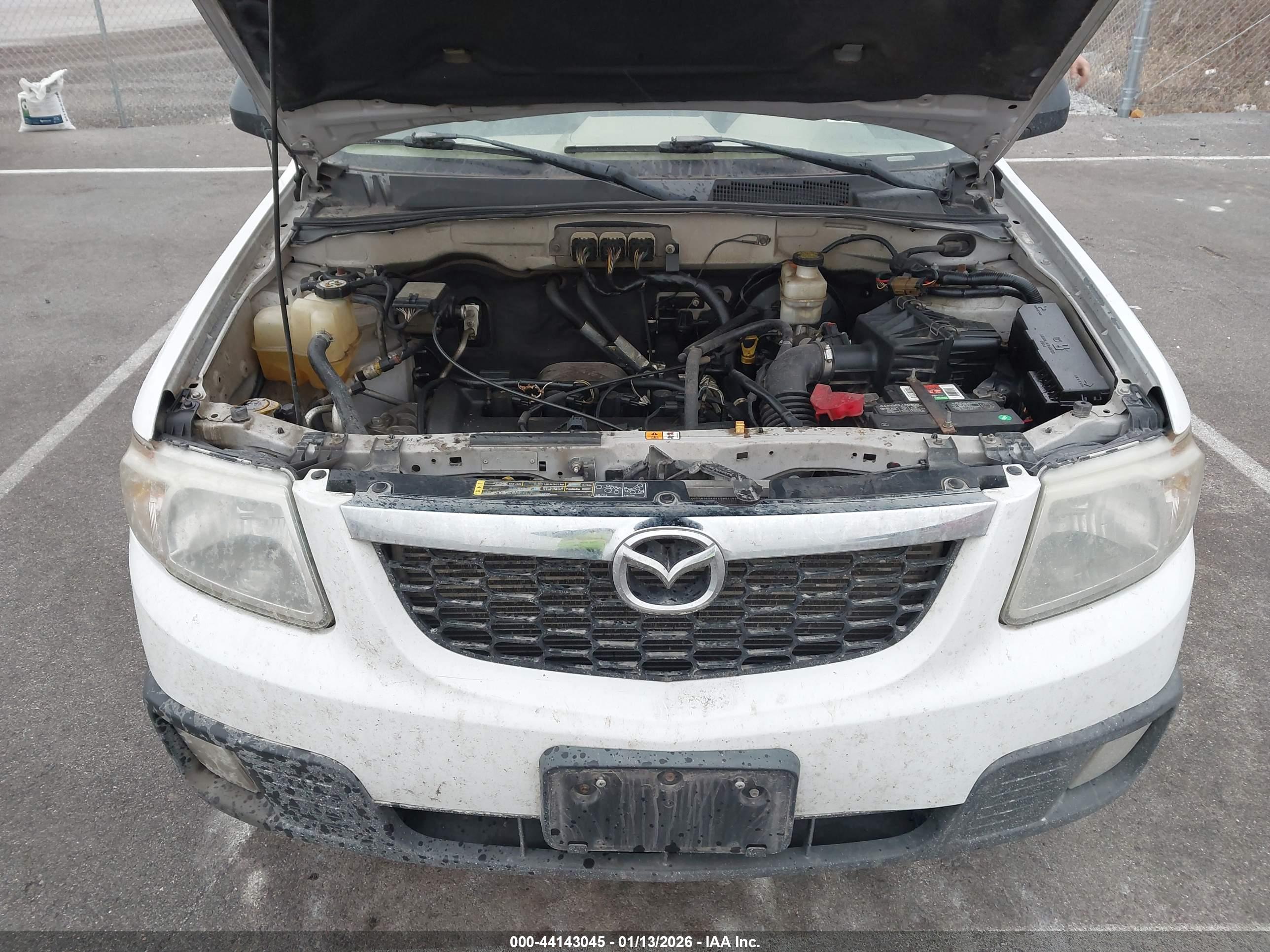 MAZDA TRIBUTE image 10