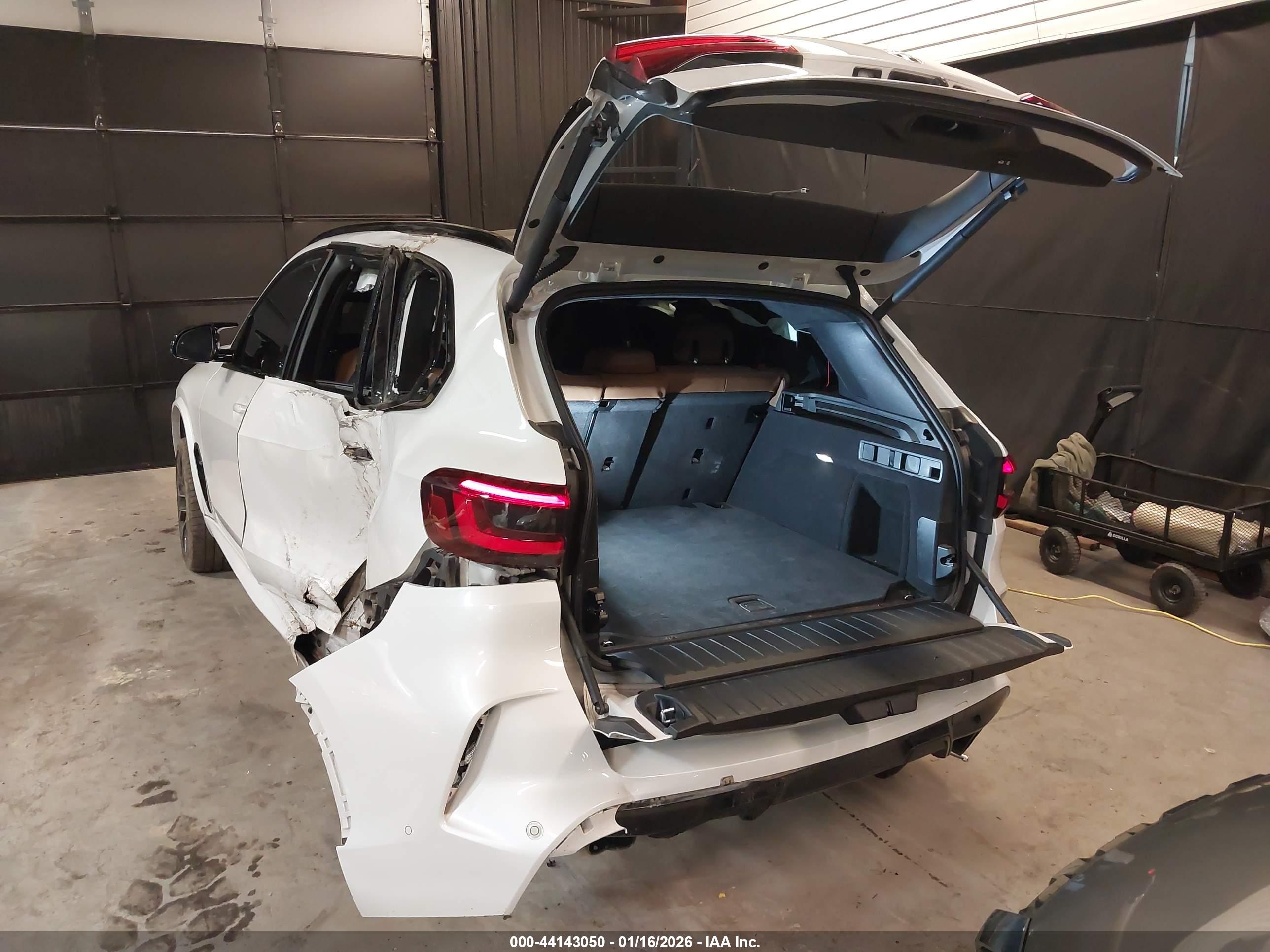 BMW X5 image 3