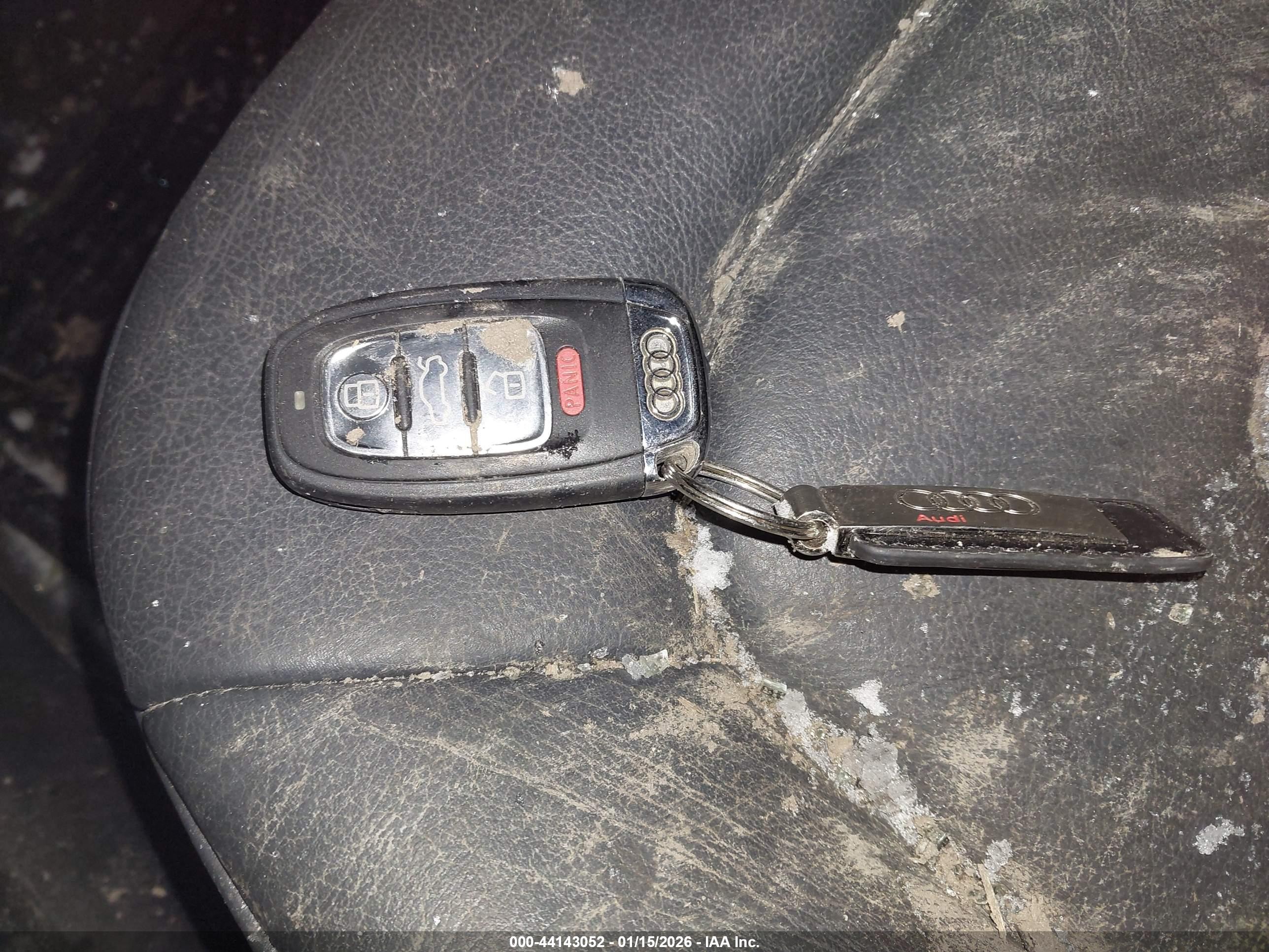 AUDI A4 image 11