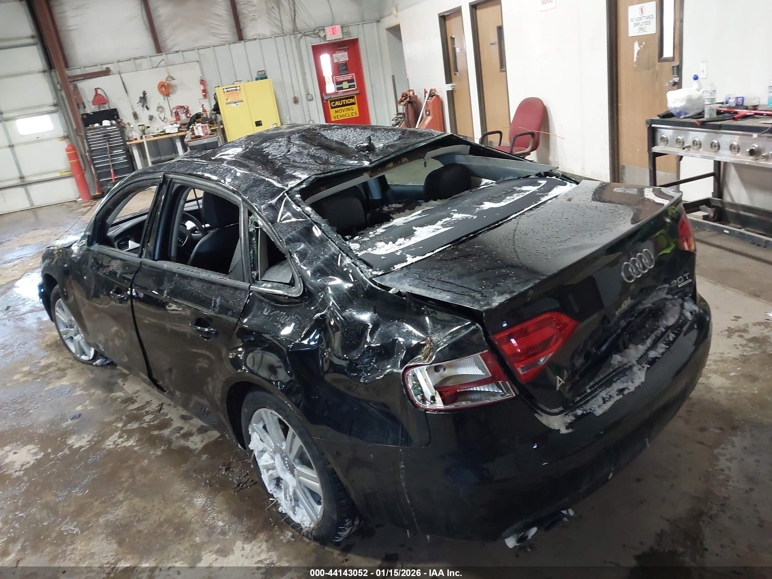 AUDI A4 image 6