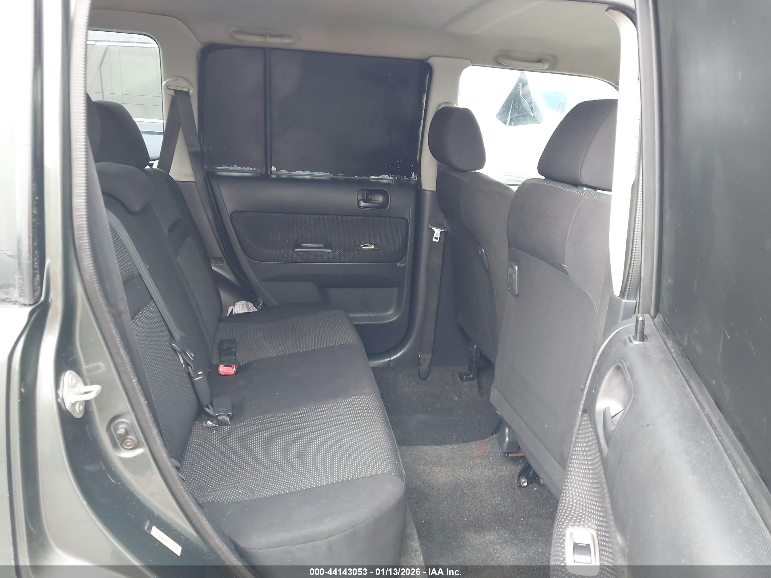 SCION XB image 8