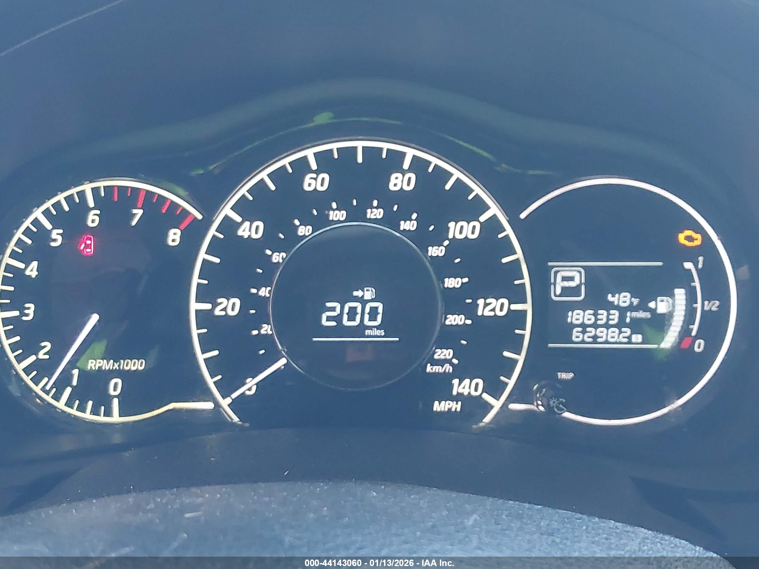NISSAN VERSA image 7