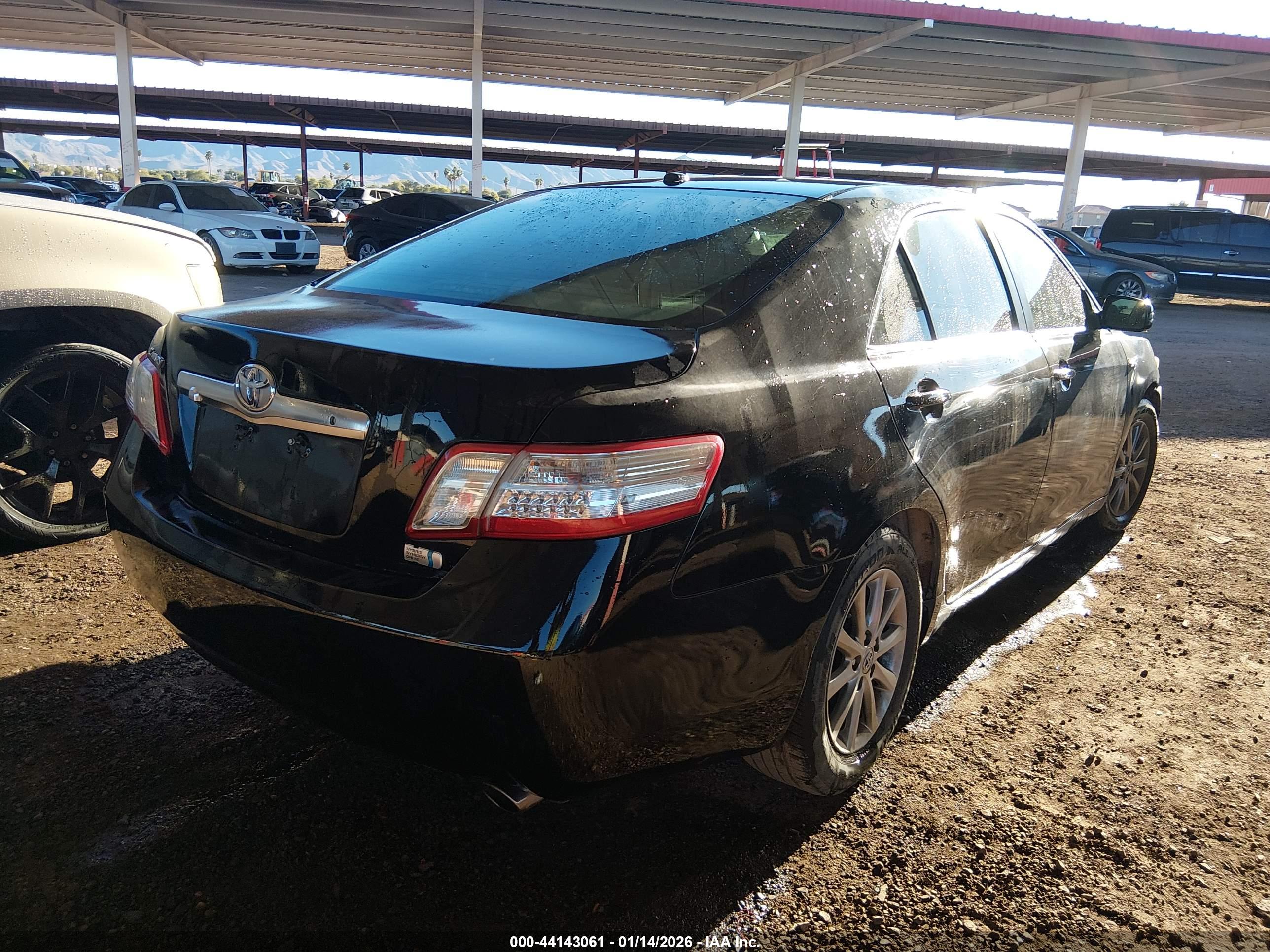 TOYOTA CAMRY image 4