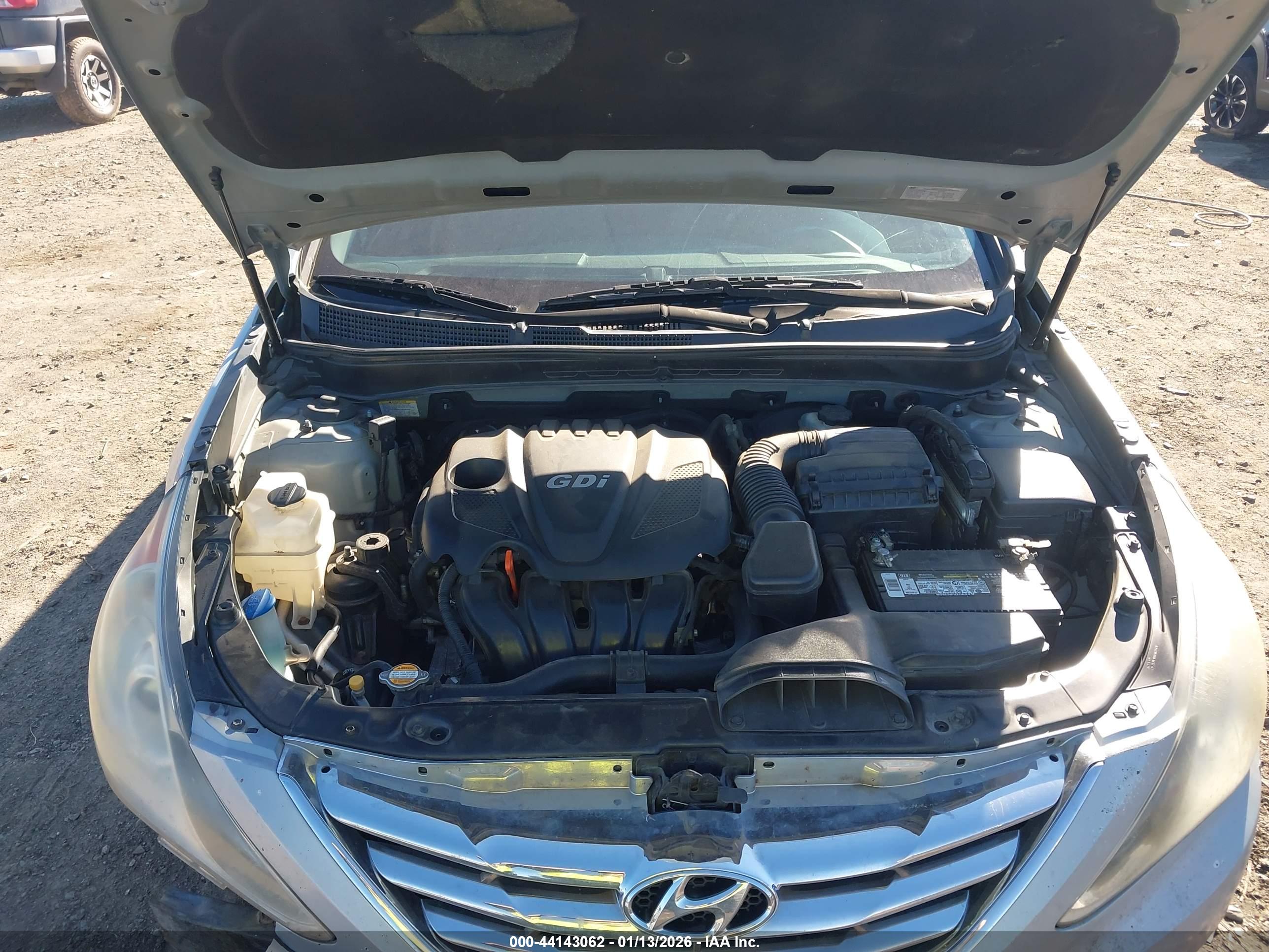 HYUNDAI SONATA image 10