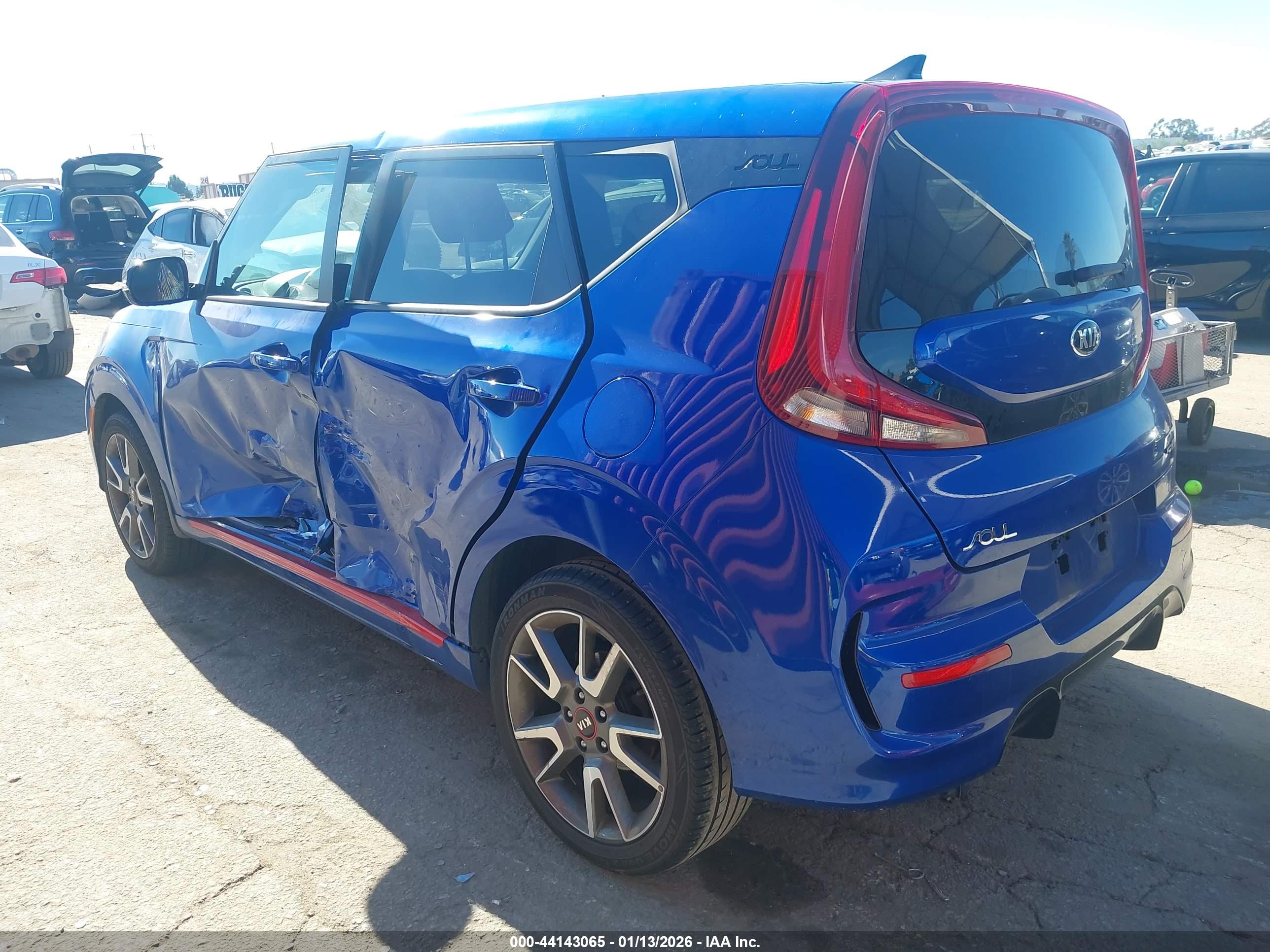 KIA SOUL image 3