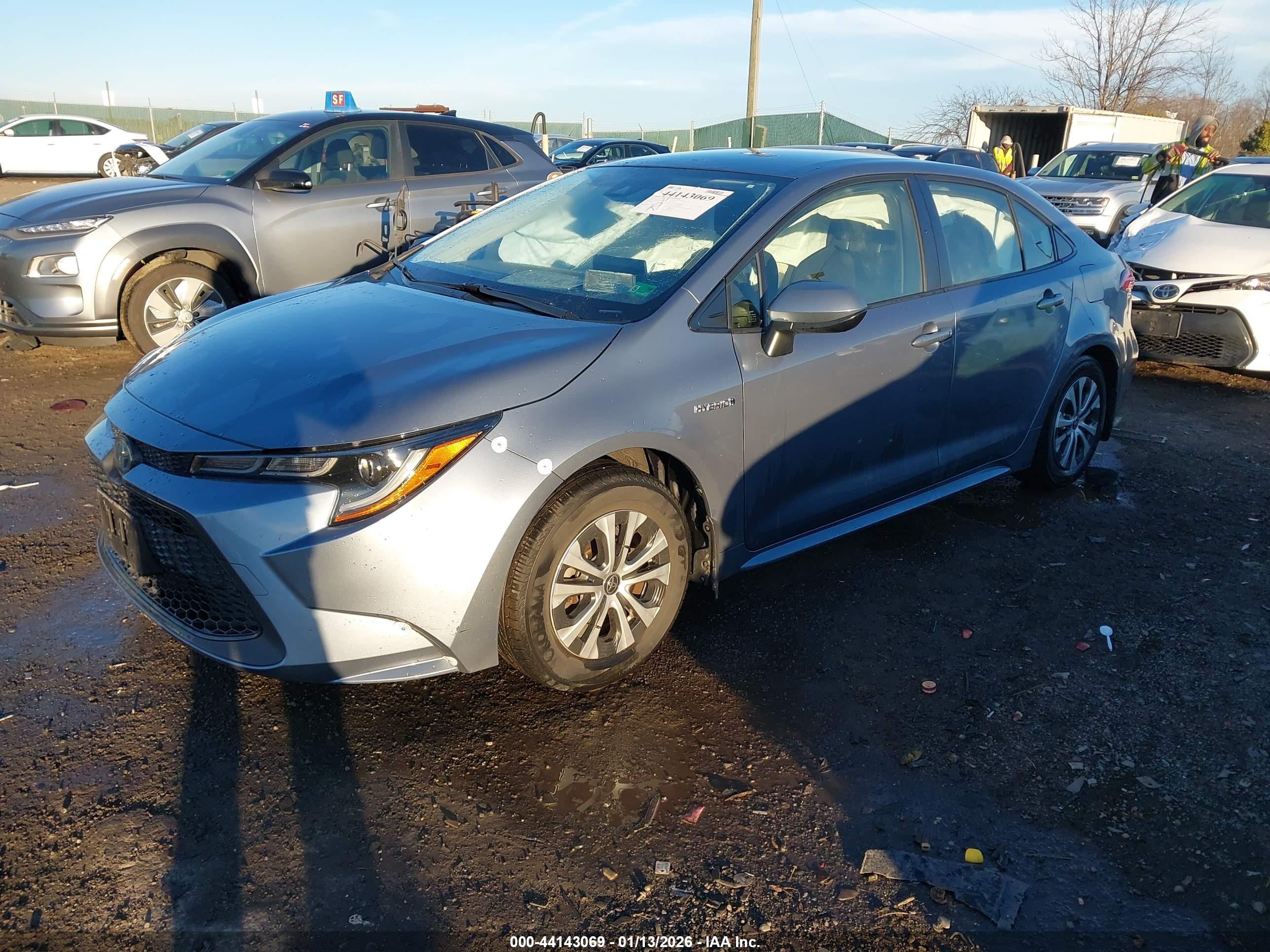 TOYOTA COROLLA image 2