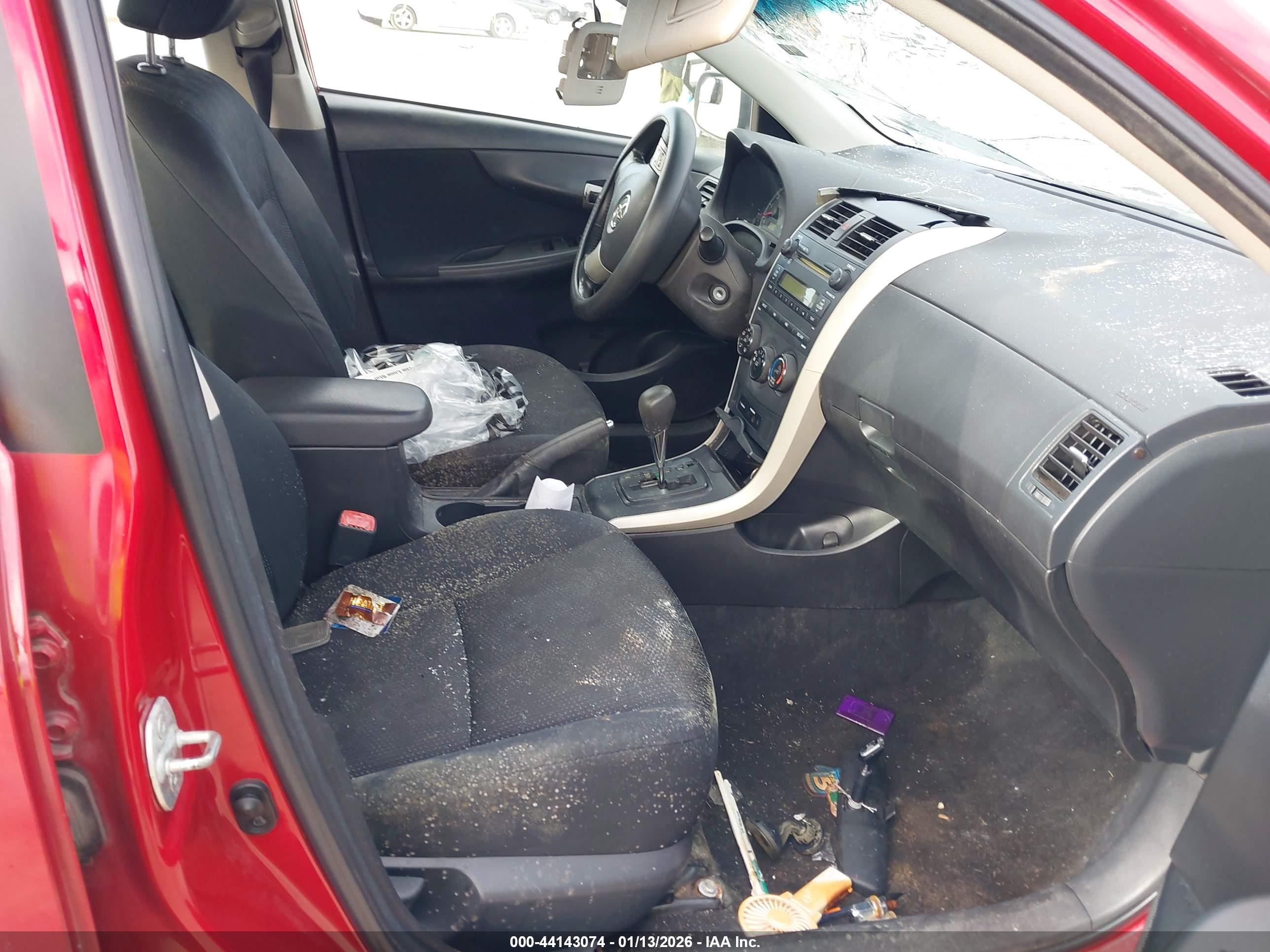 TOYOTA COROLLA image 5