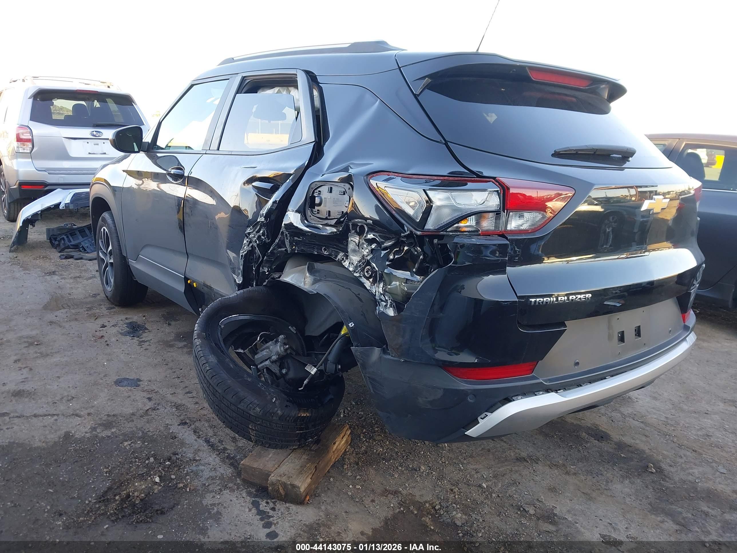 CHEVROLET TRAILBLAZER image 3