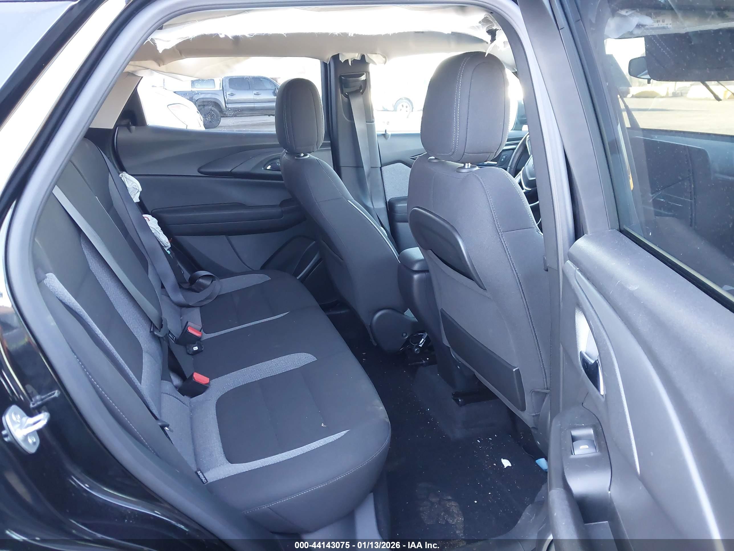 CHEVROLET TRAILBLAZER image 8