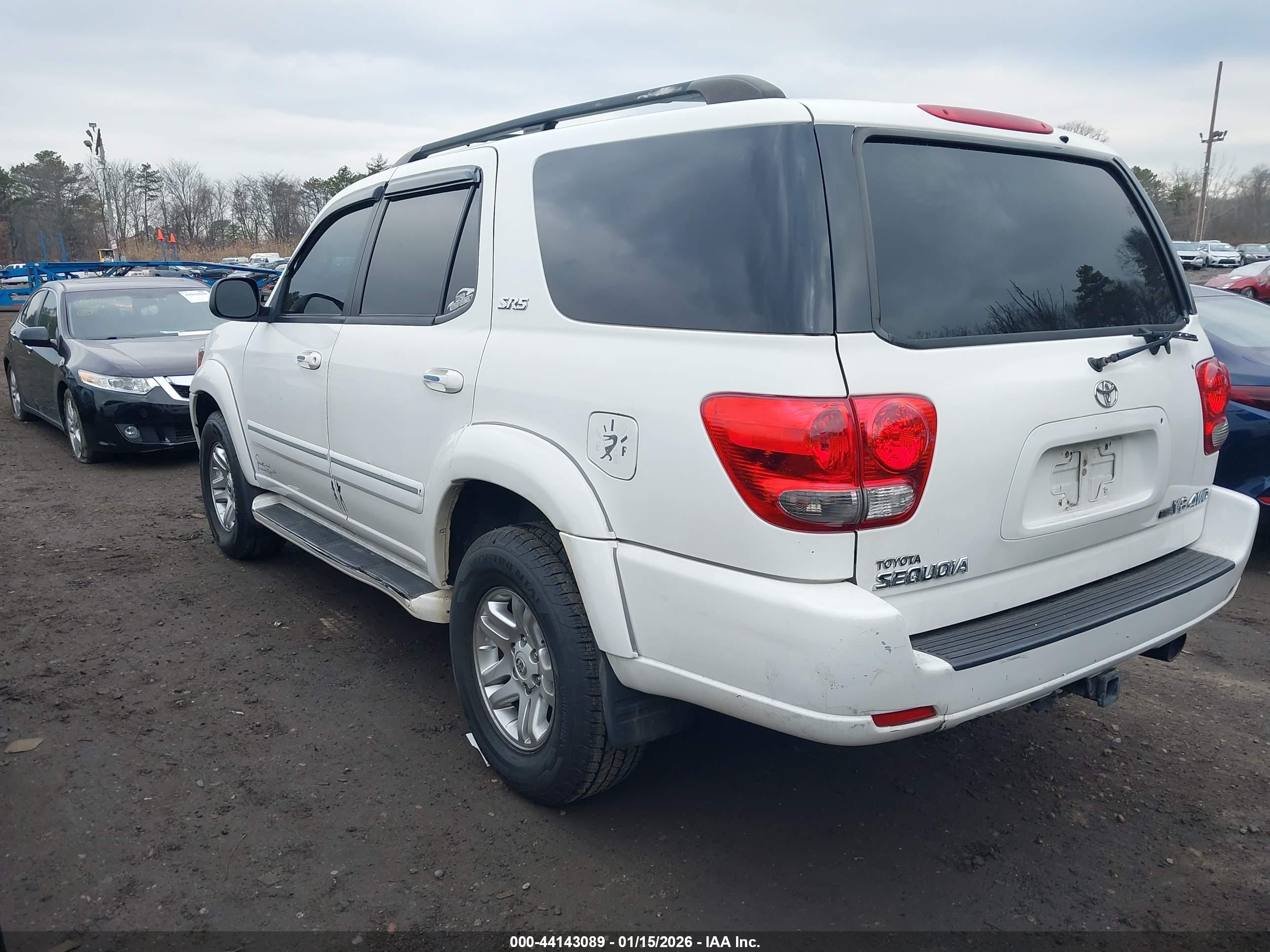 TOYOTA SEQUOIA image 3