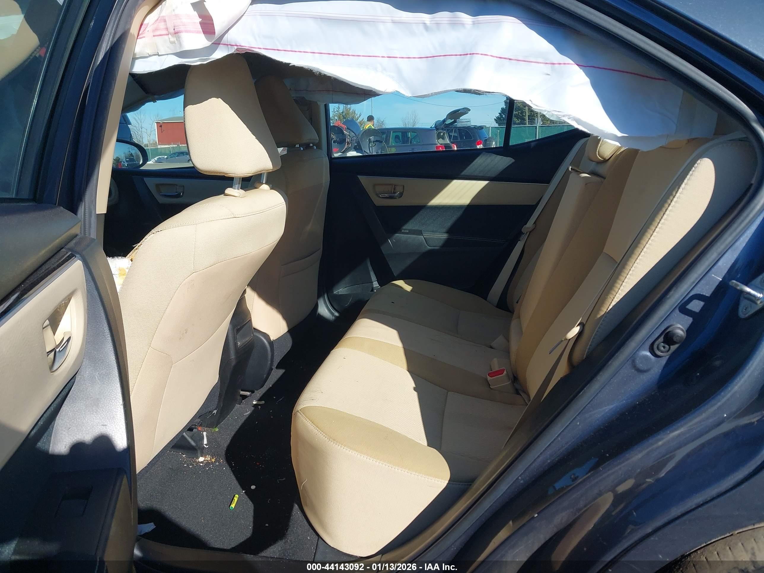 TOYOTA COROLLA image 8