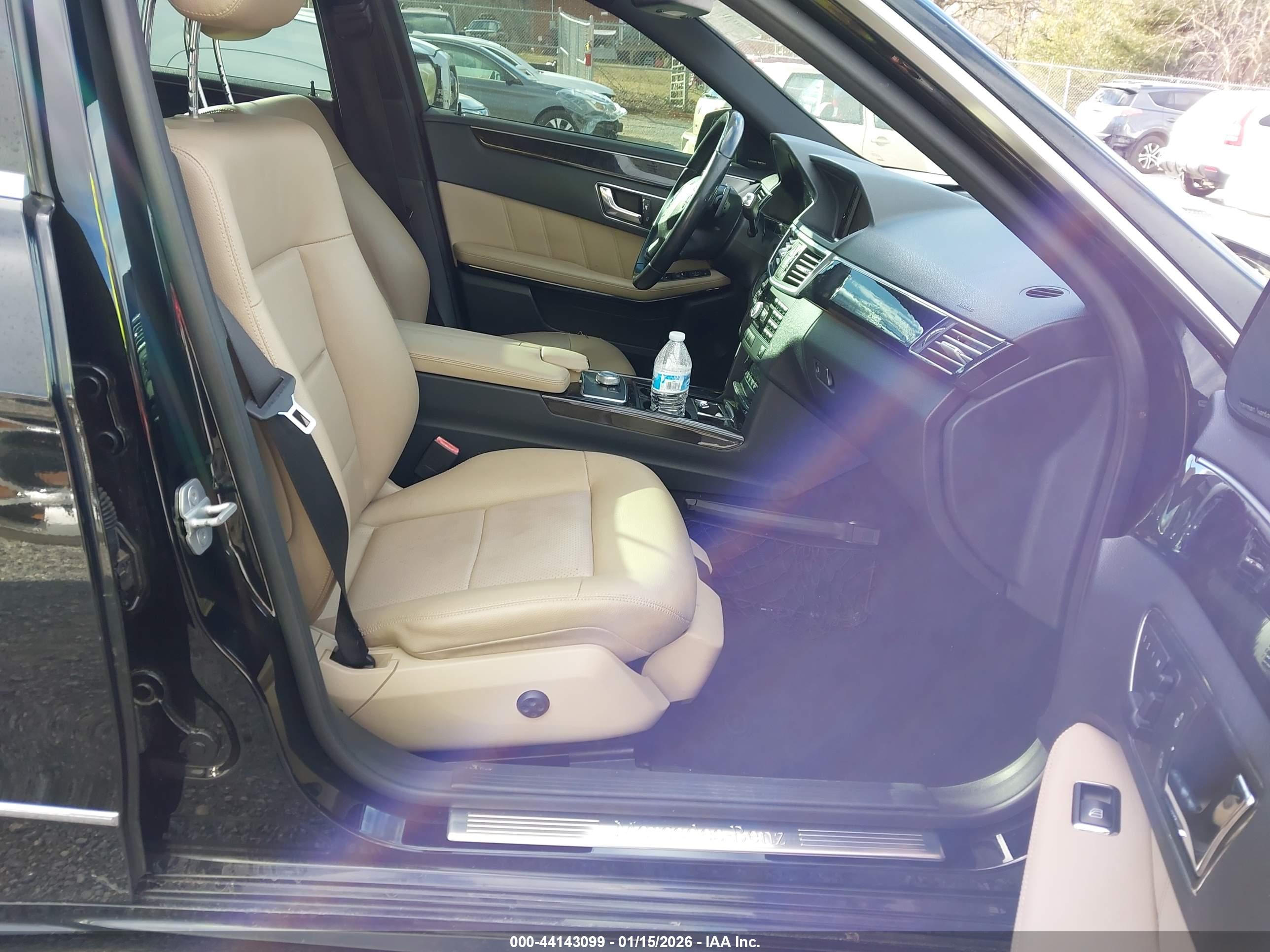 MERCEDES-BENZ E image 5