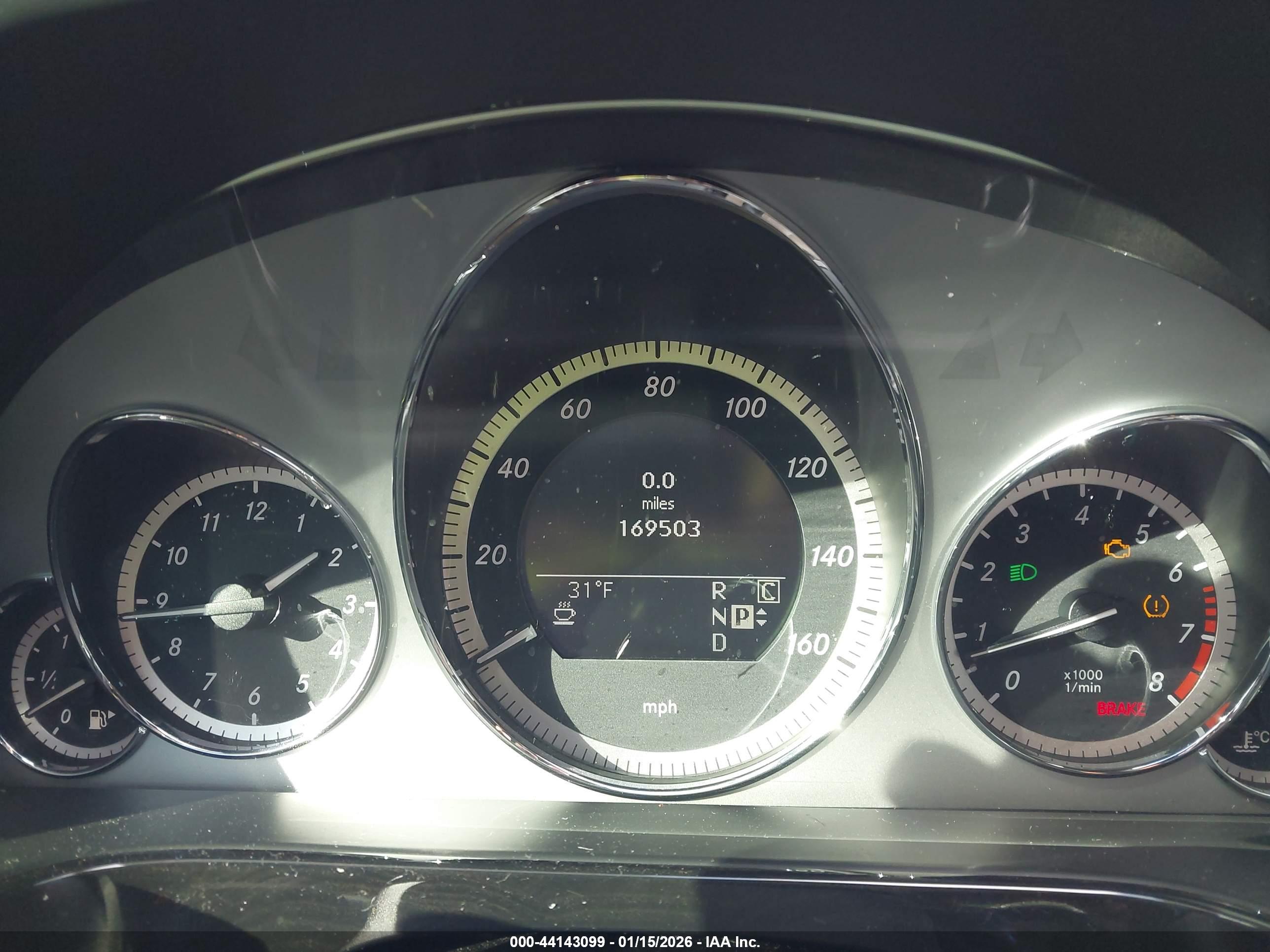 MERCEDES-BENZ E image 7