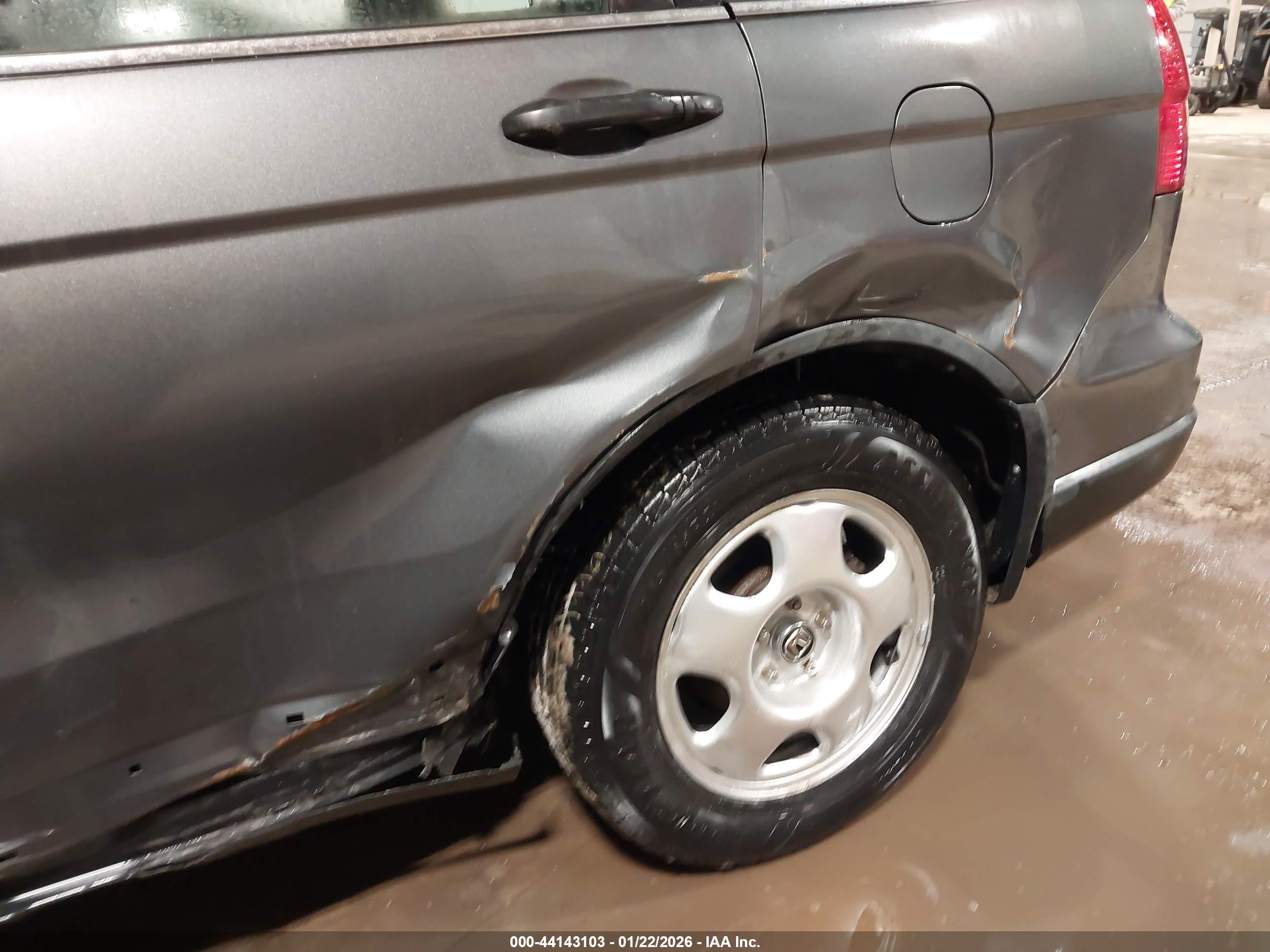 HONDA CR-V image 6