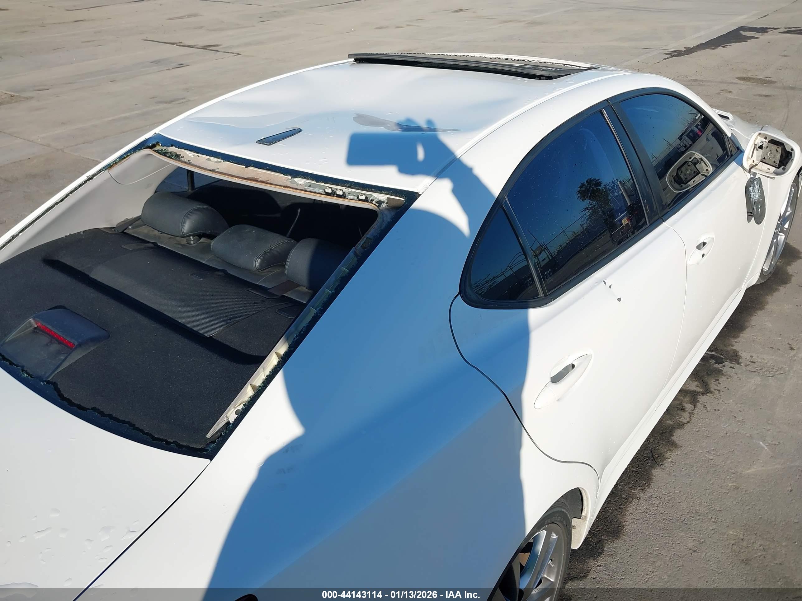 LEXUS IS image 6