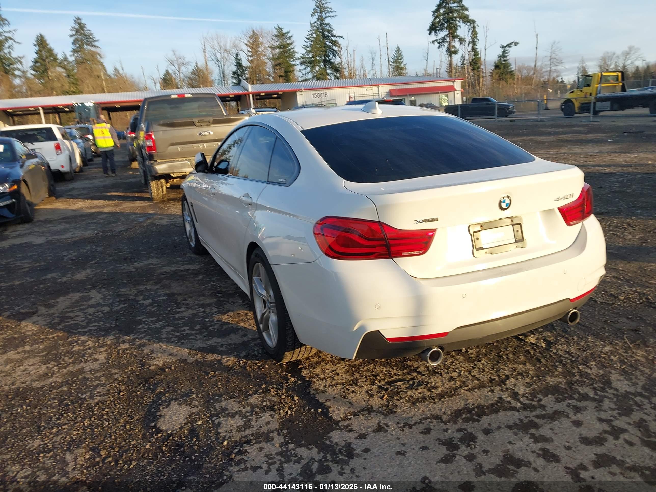 BMW 440I image 3
