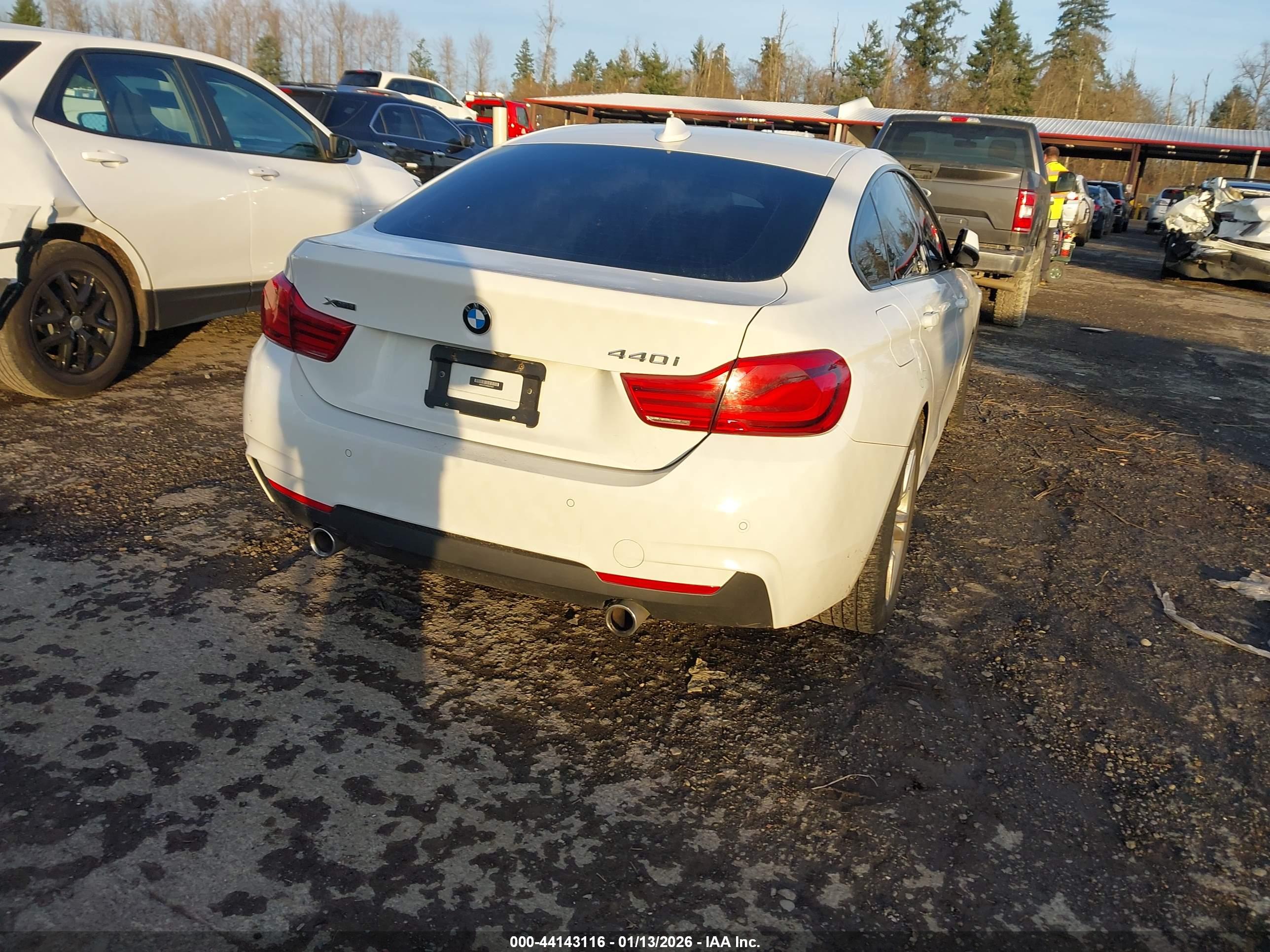 BMW 440I image 4