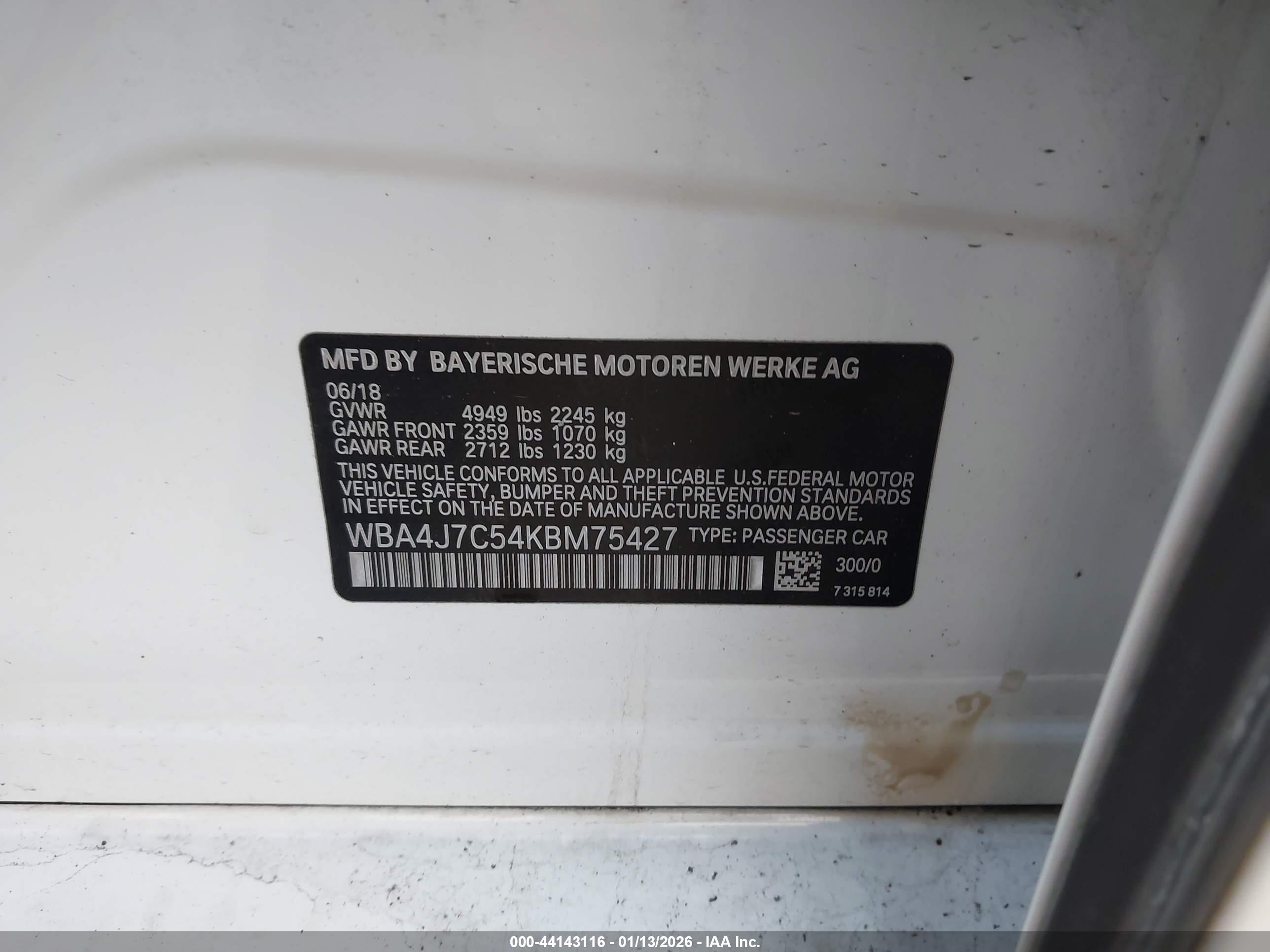 BMW 440I image 9