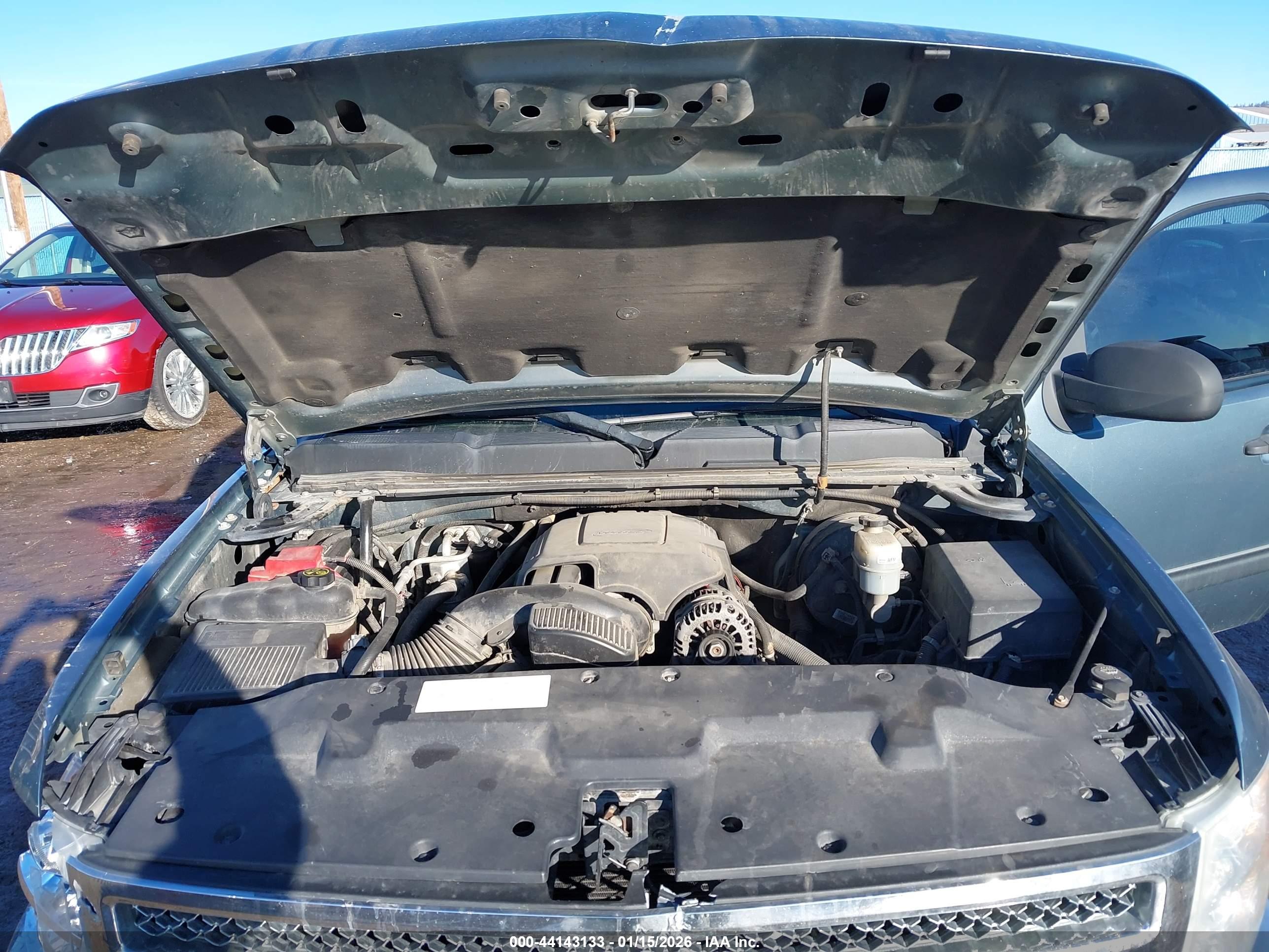 CHEVROLET SILVERADO image 10