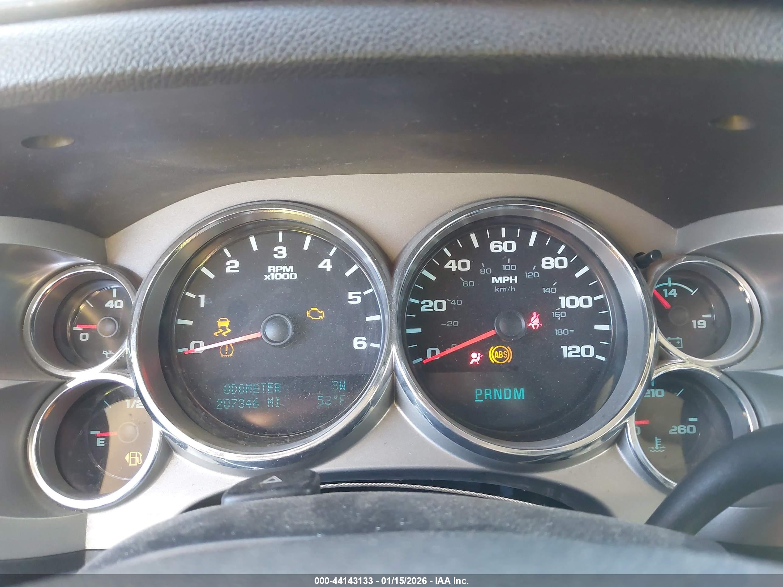 CHEVROLET SILVERADO image 7