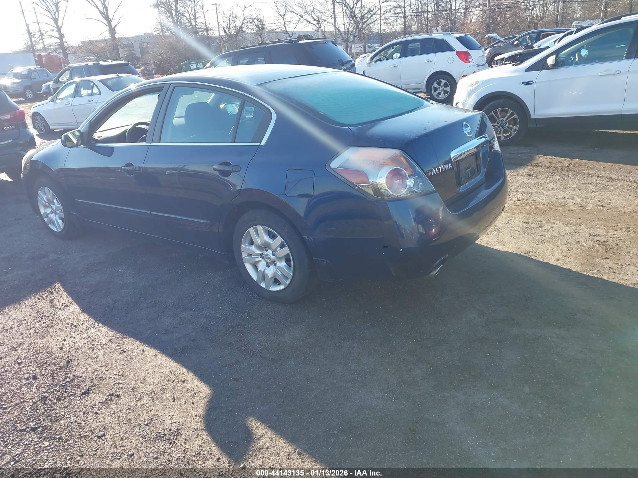 NISSAN ALTIMA image 3
