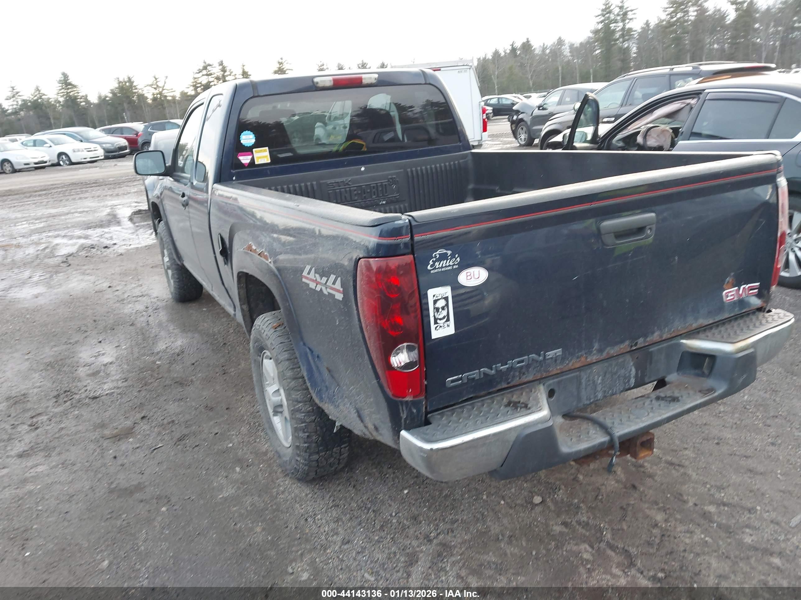 GMC CANYON image 3