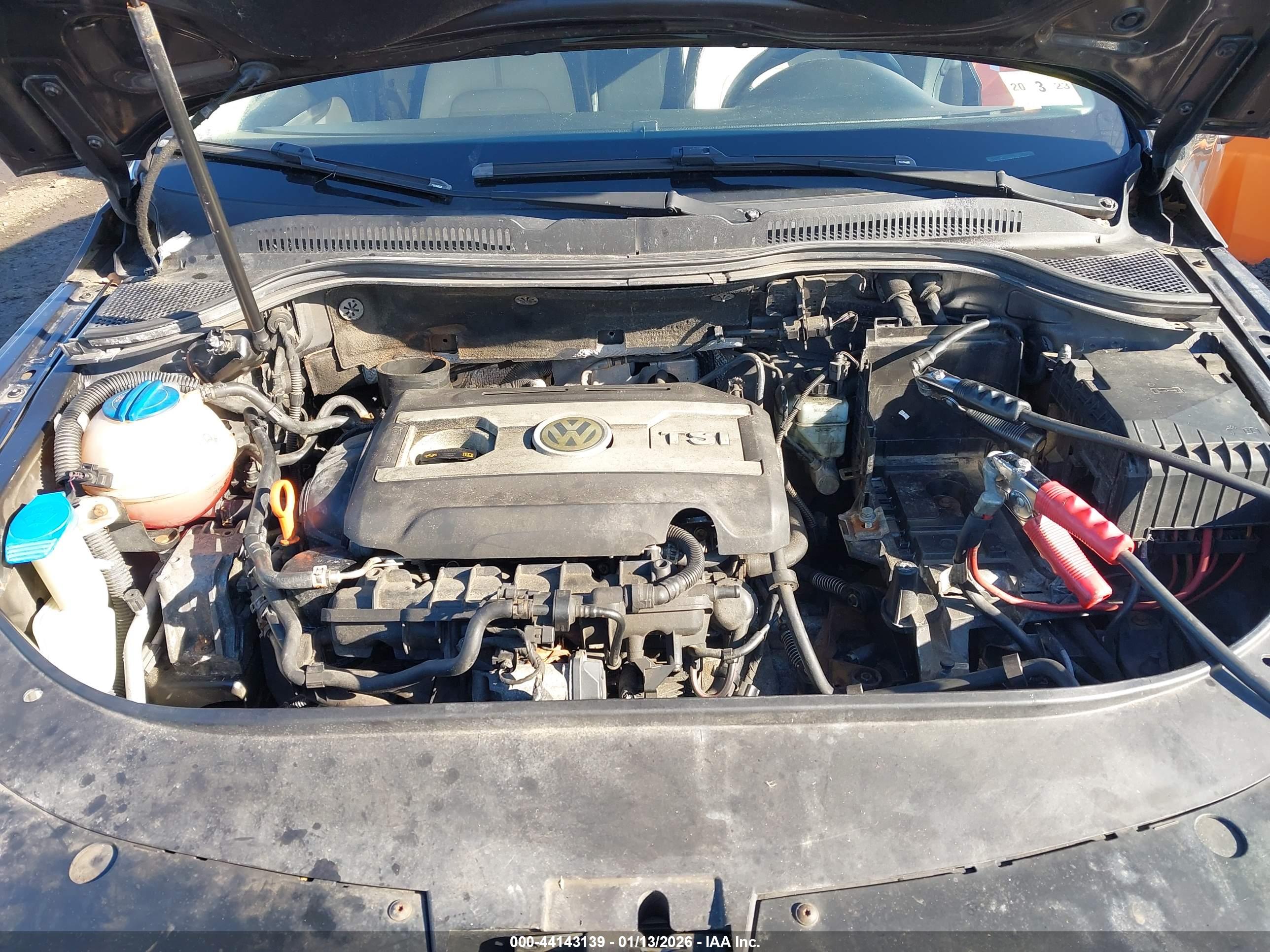 VOLKSWAGEN CC image 10
