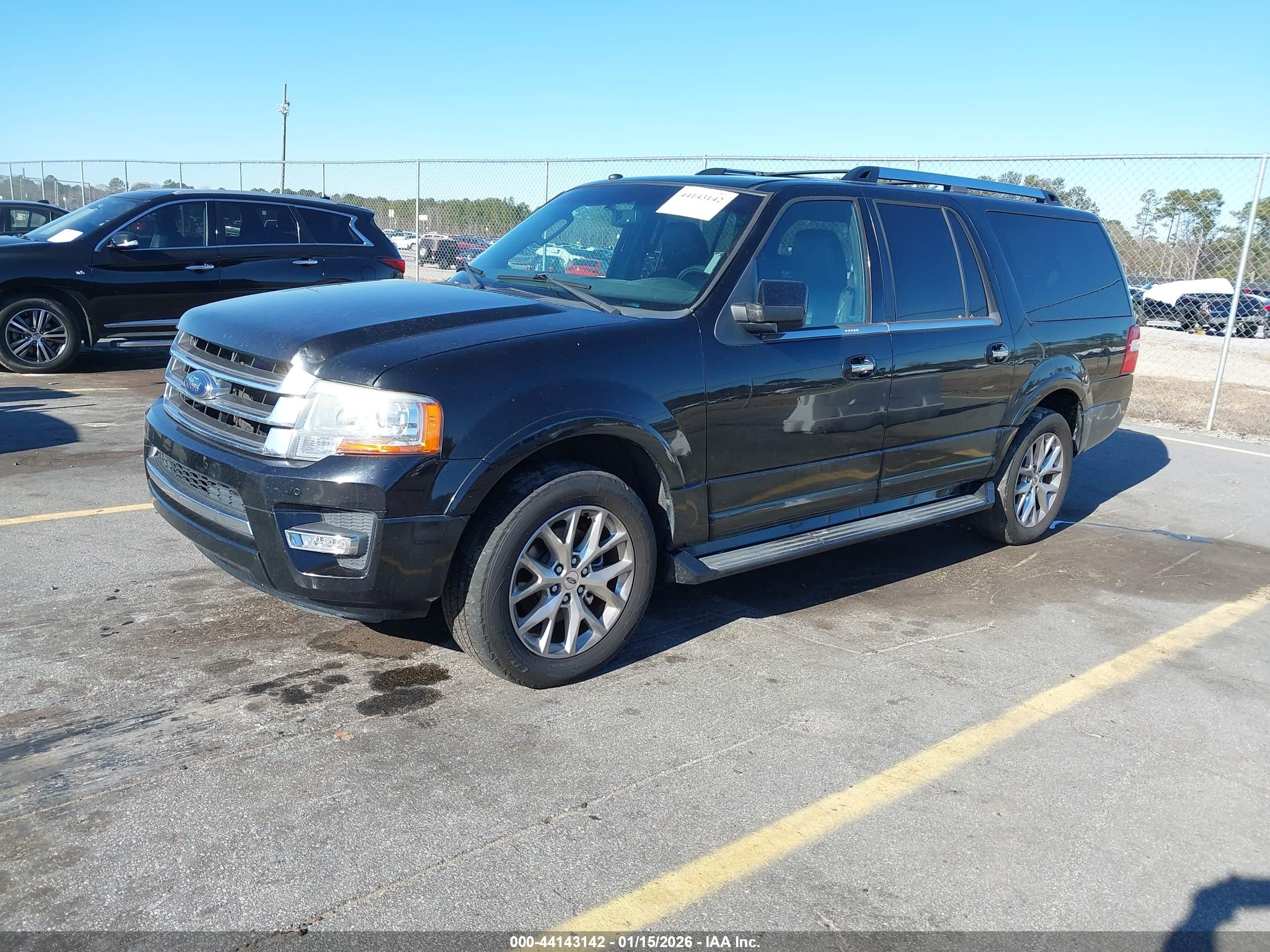 FORD EXPEDITION image 2