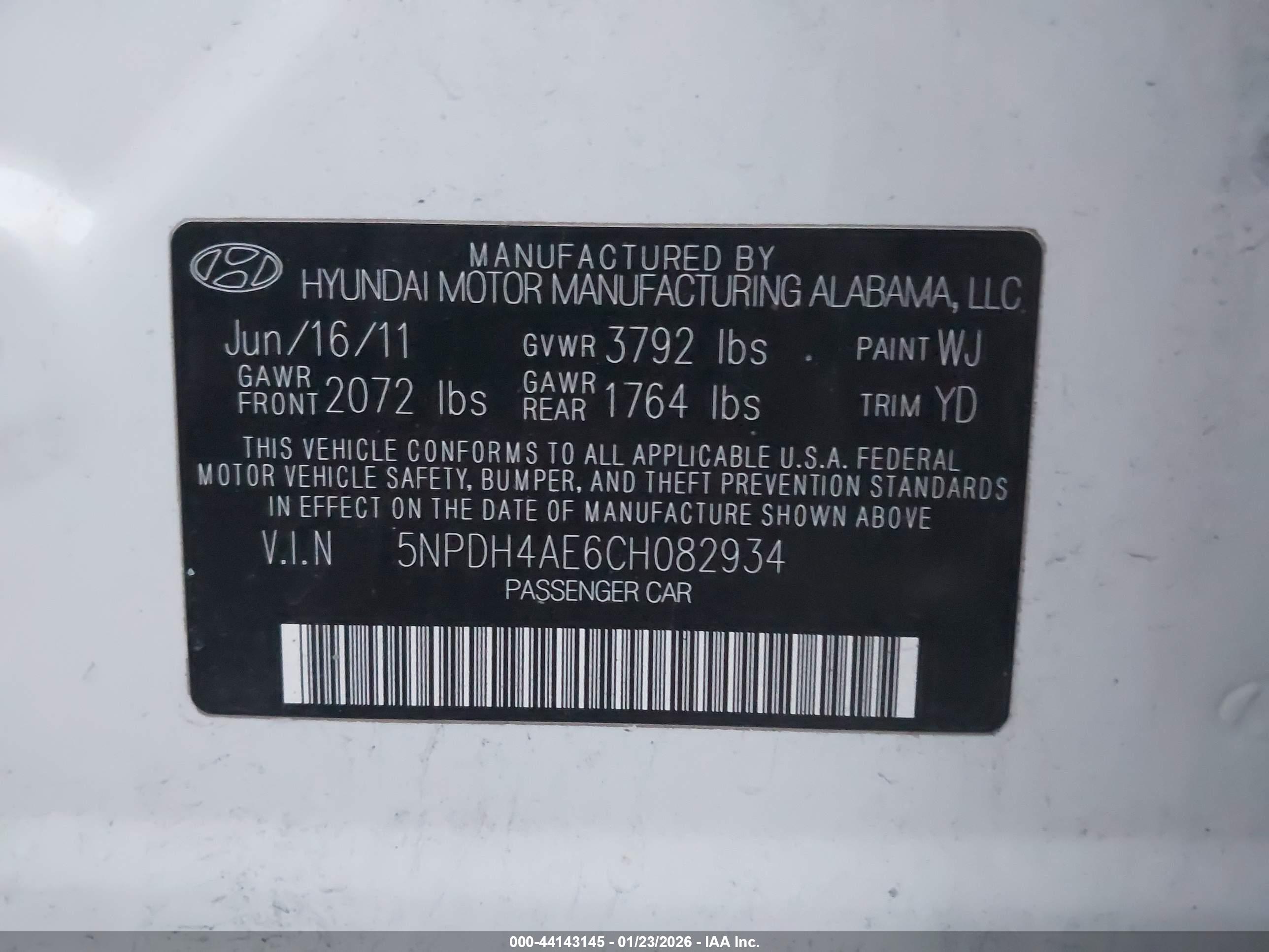 HYUNDAI ELANTRA image 9