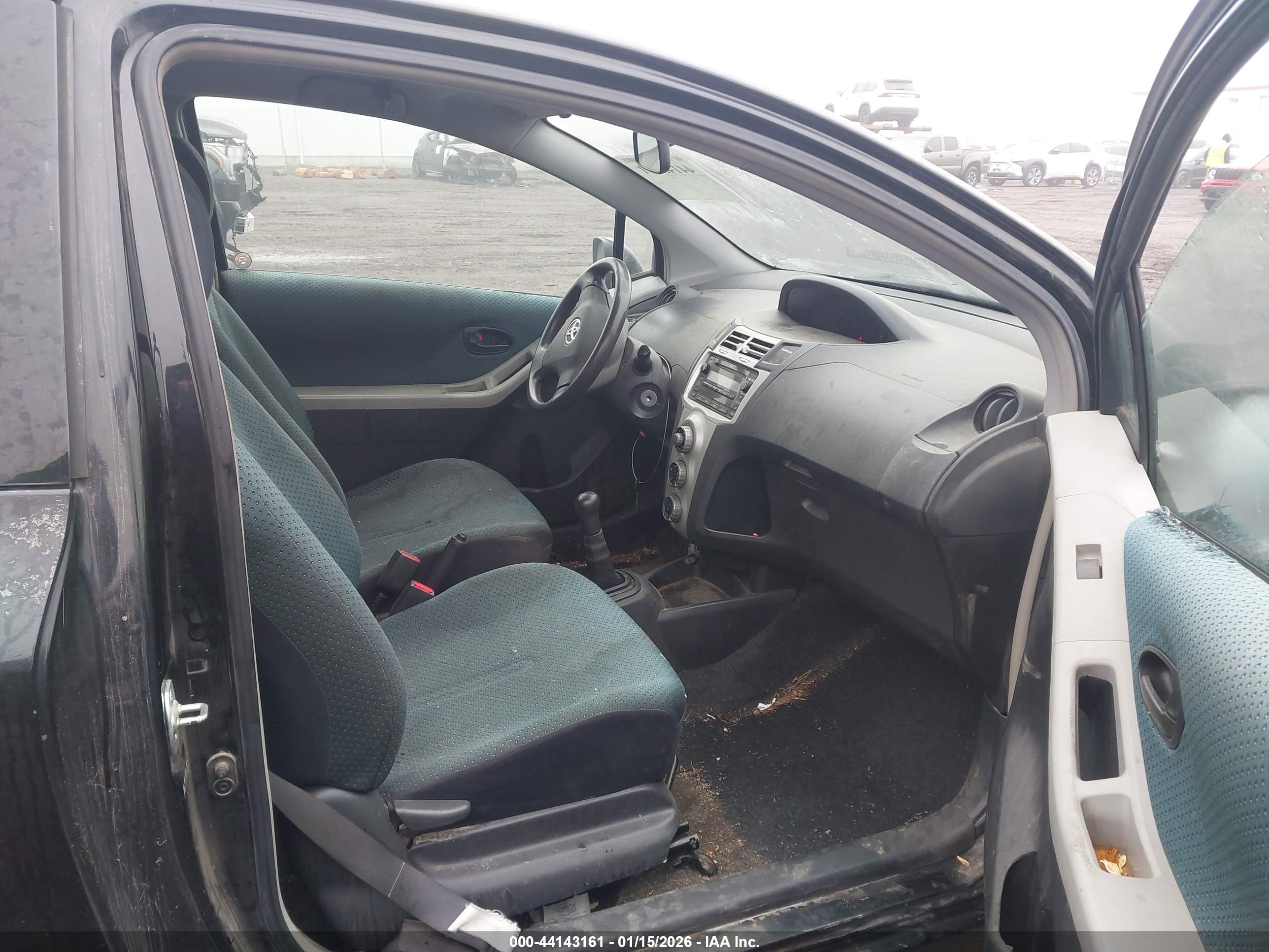 TOYOTA YARIS image 5