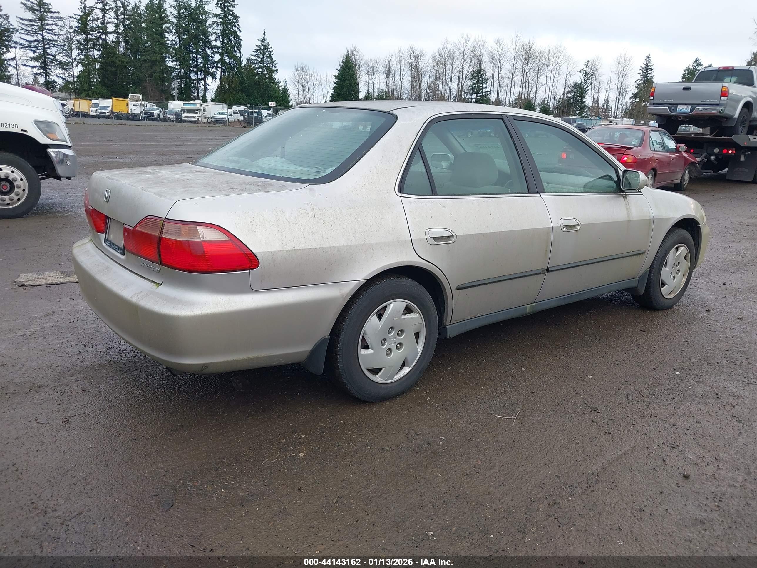 HONDA ACCORD image 4