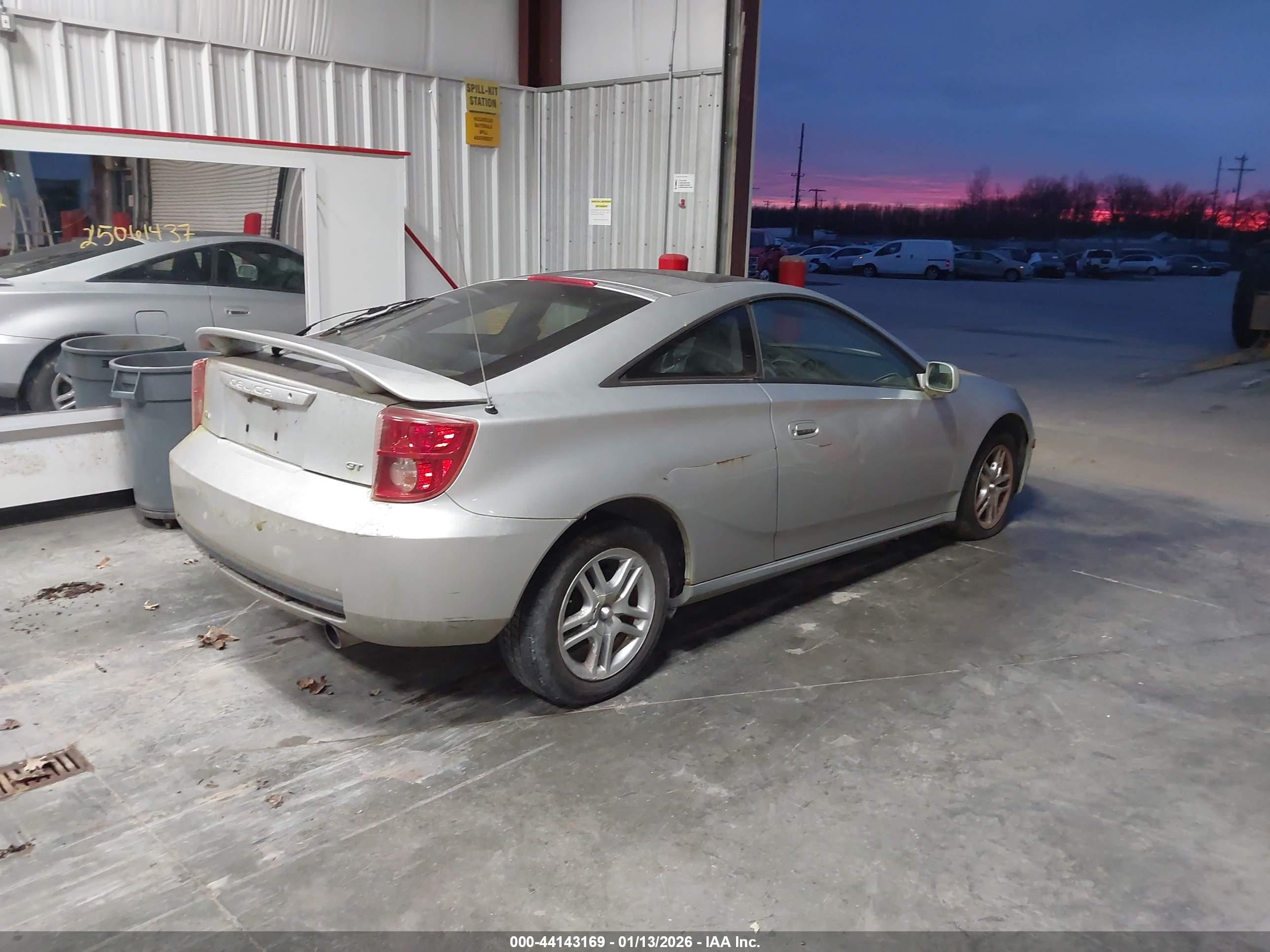 TOYOTA CELICA image 4