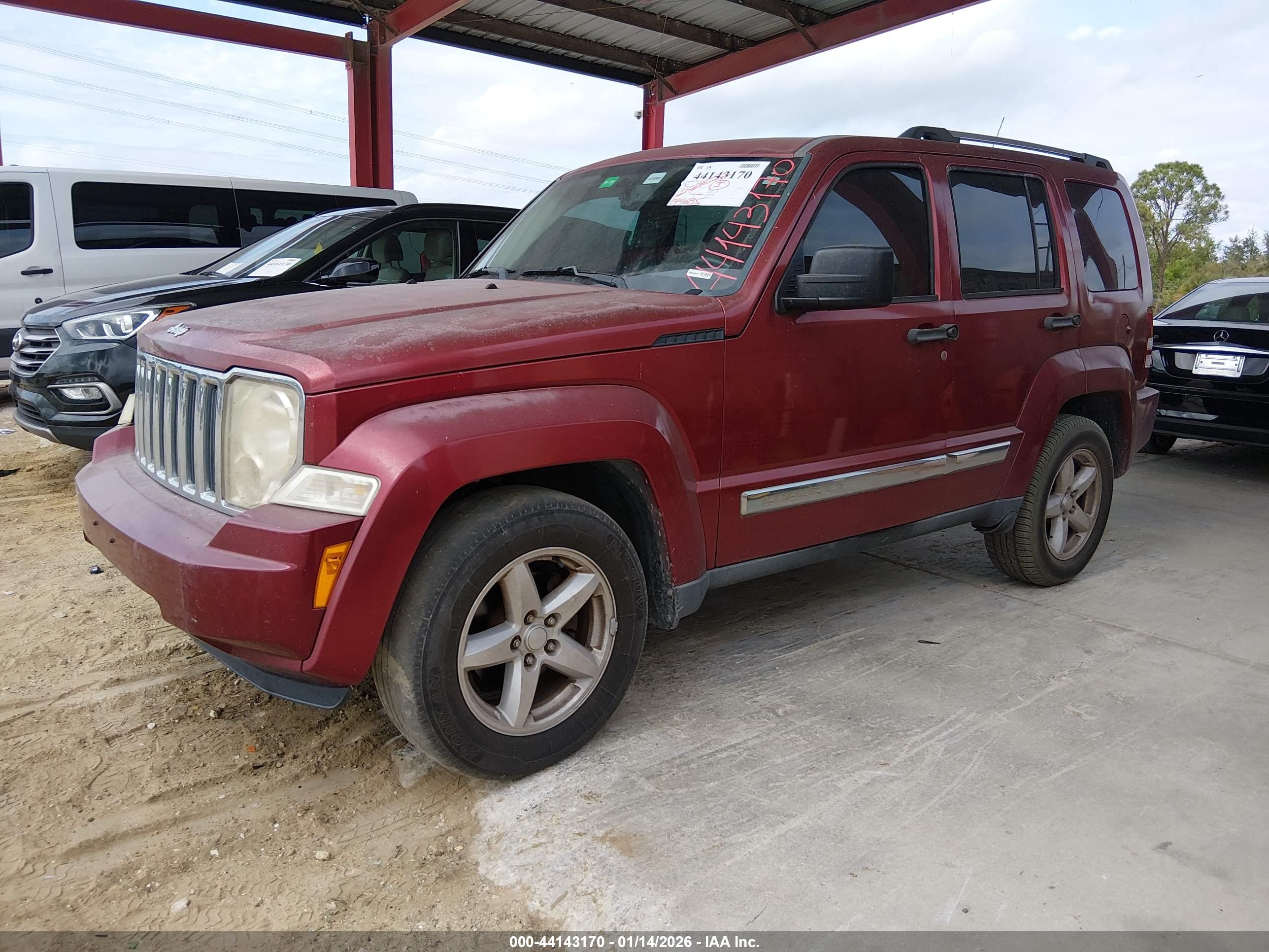 JEEP LIBERTY image 2