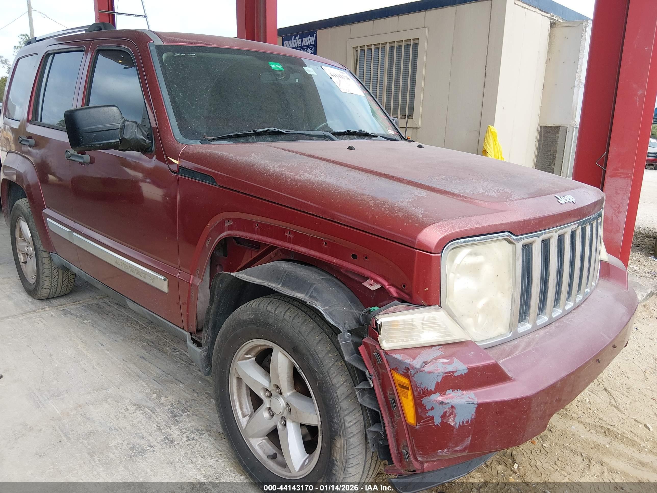 JEEP LIBERTY image 6