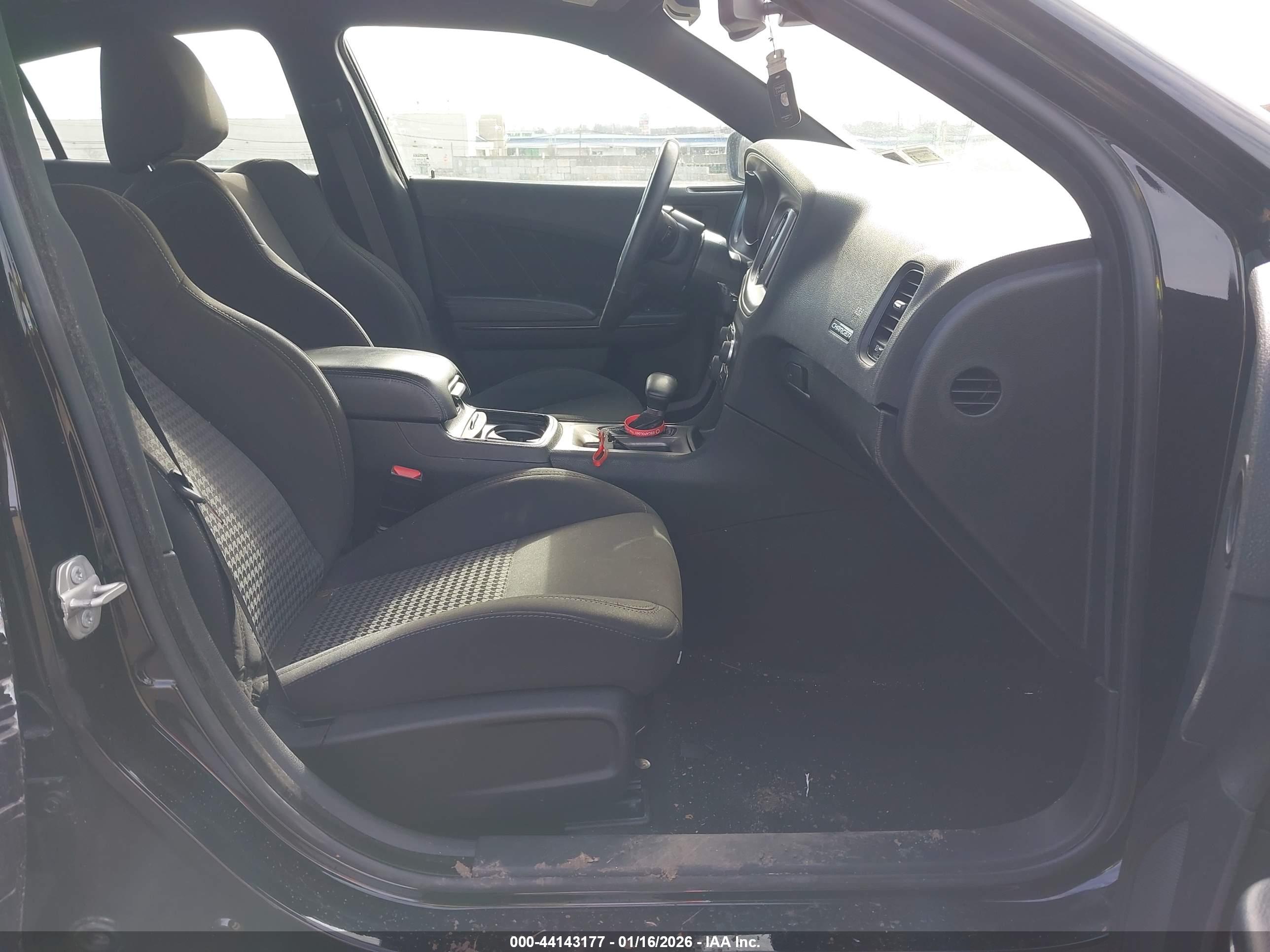 DODGE CHARGER image 5