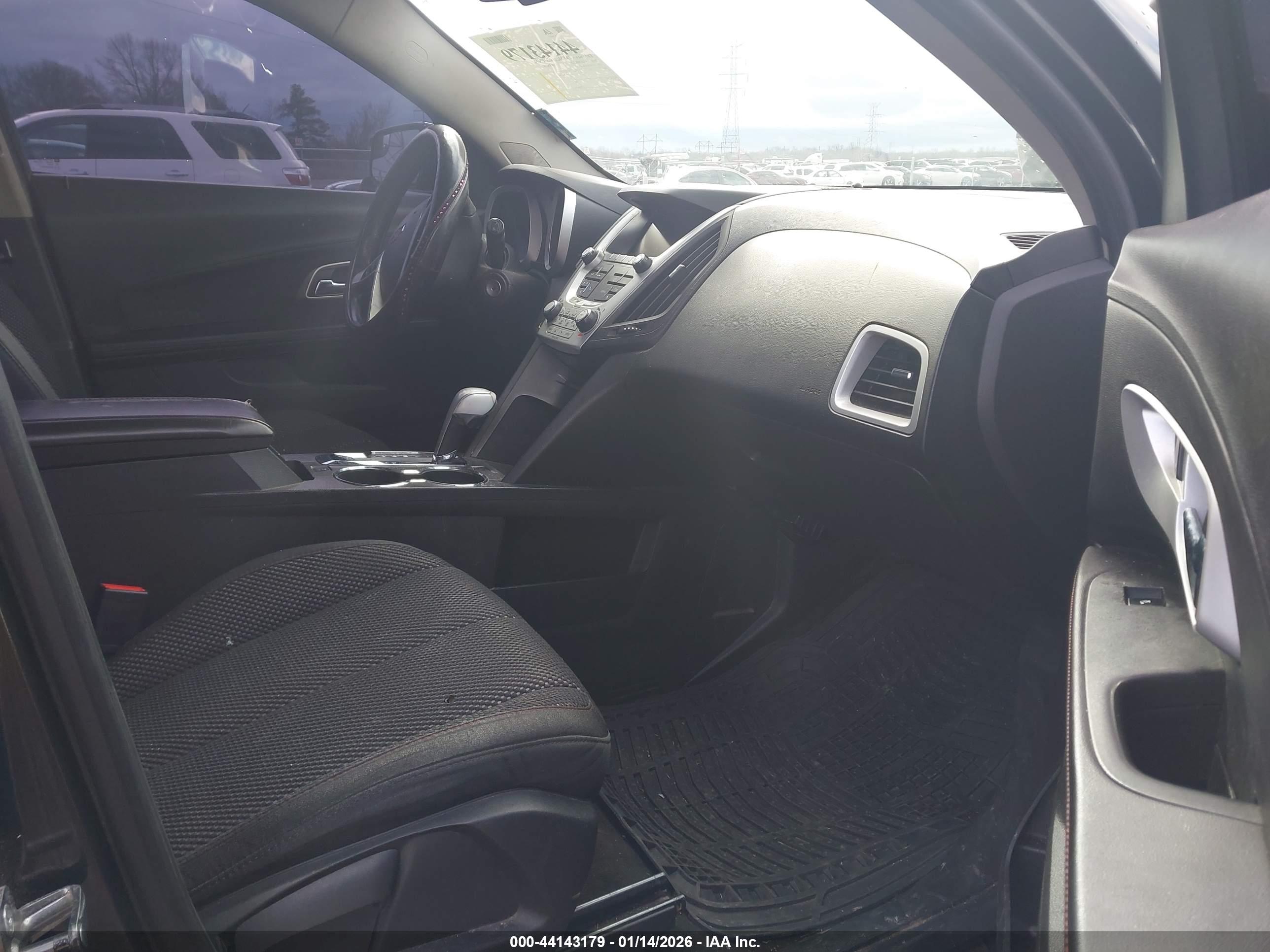 CHEVROLET EQUINOX image 5