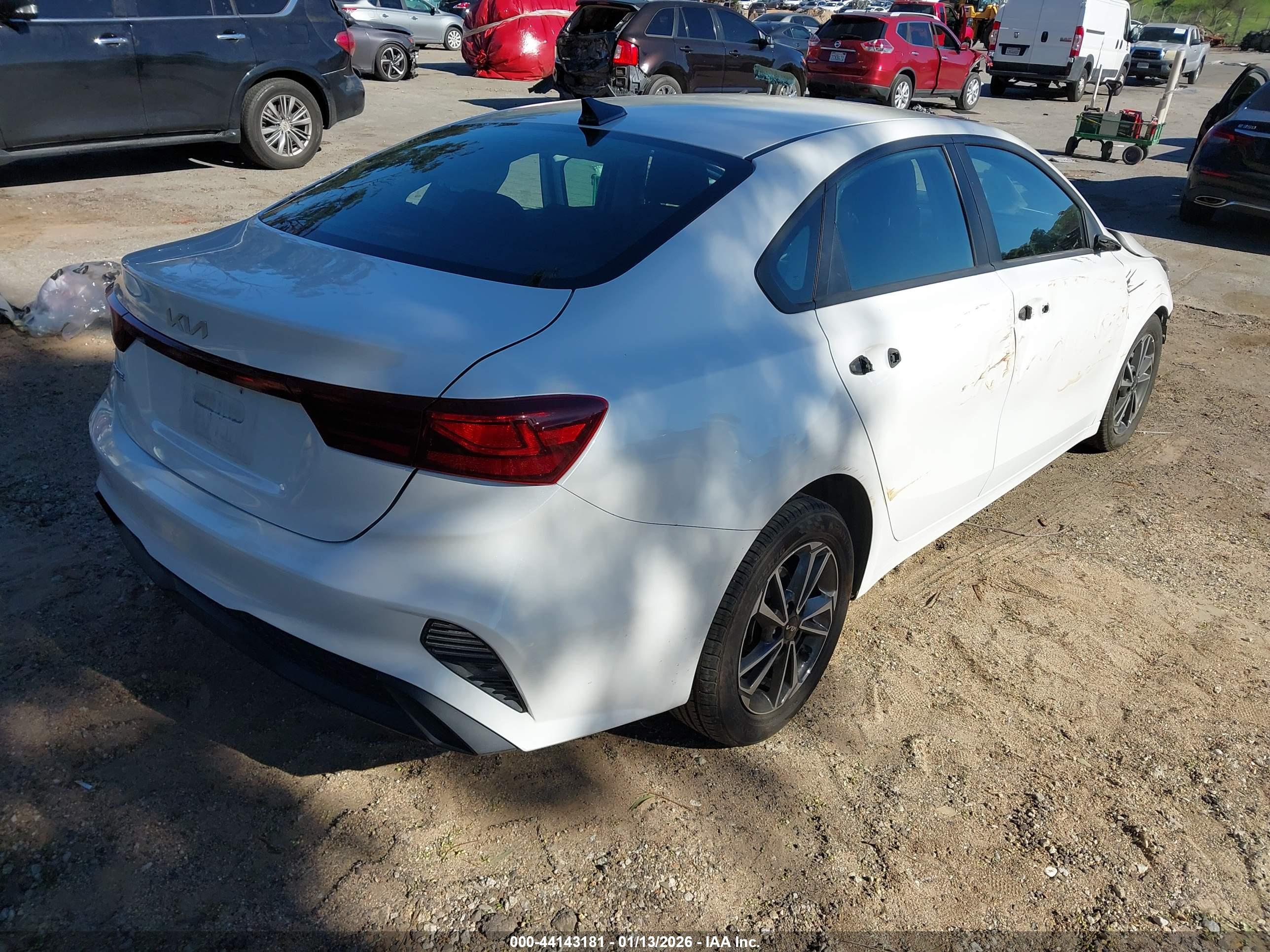 KIA FORTE image 4