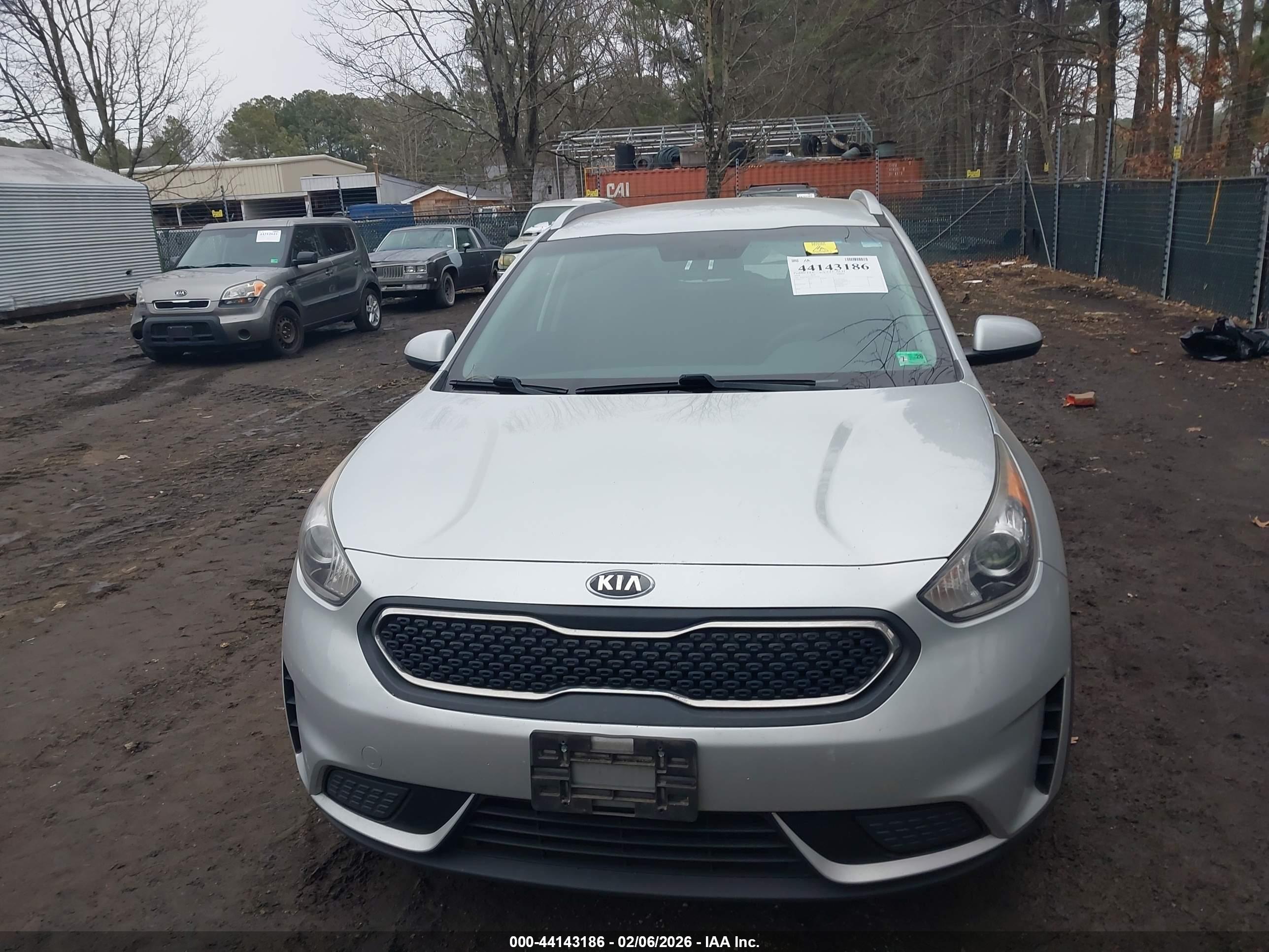 KIA NIRO image 6