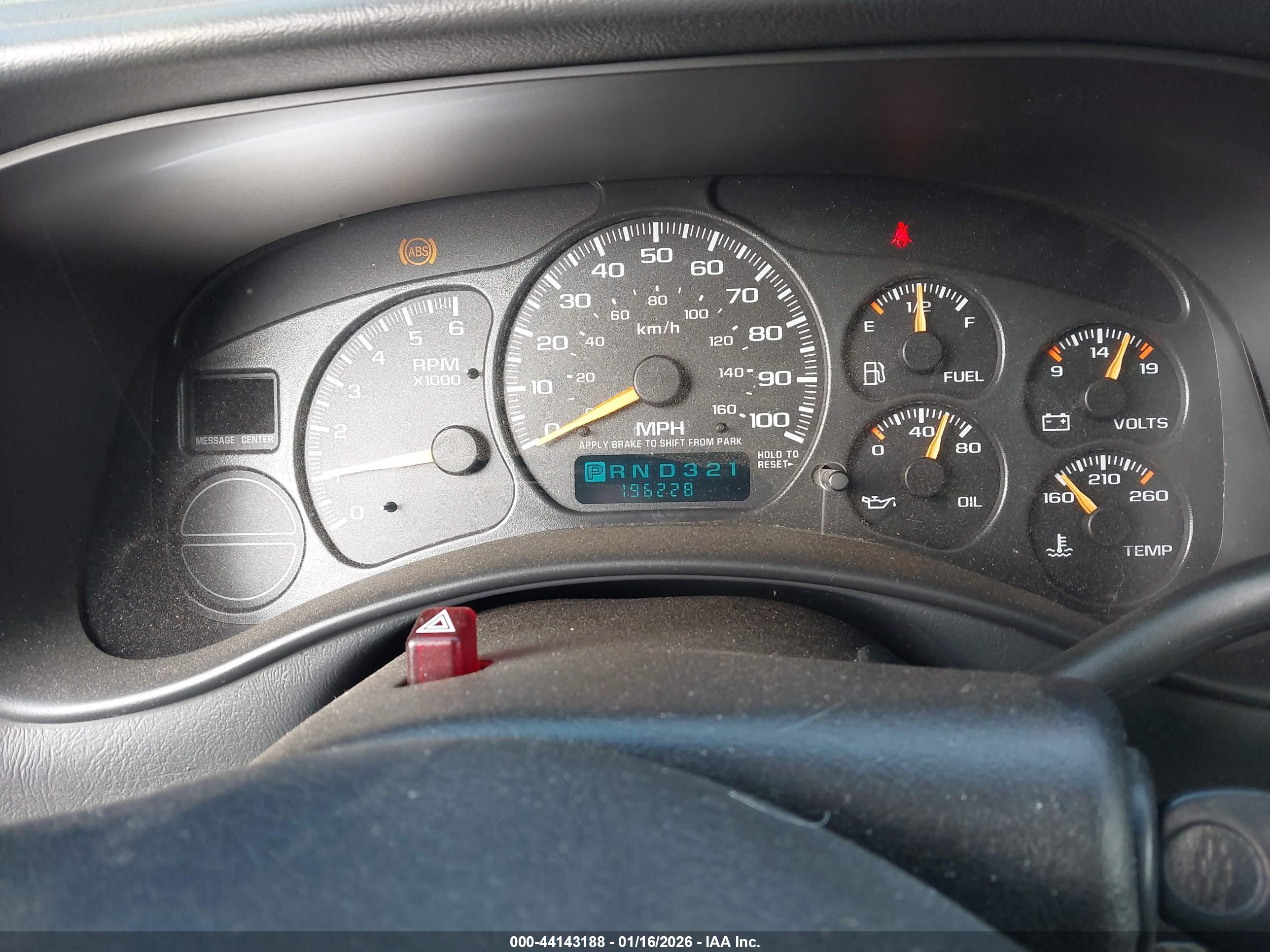 CHEVROLET TAHOE image 7