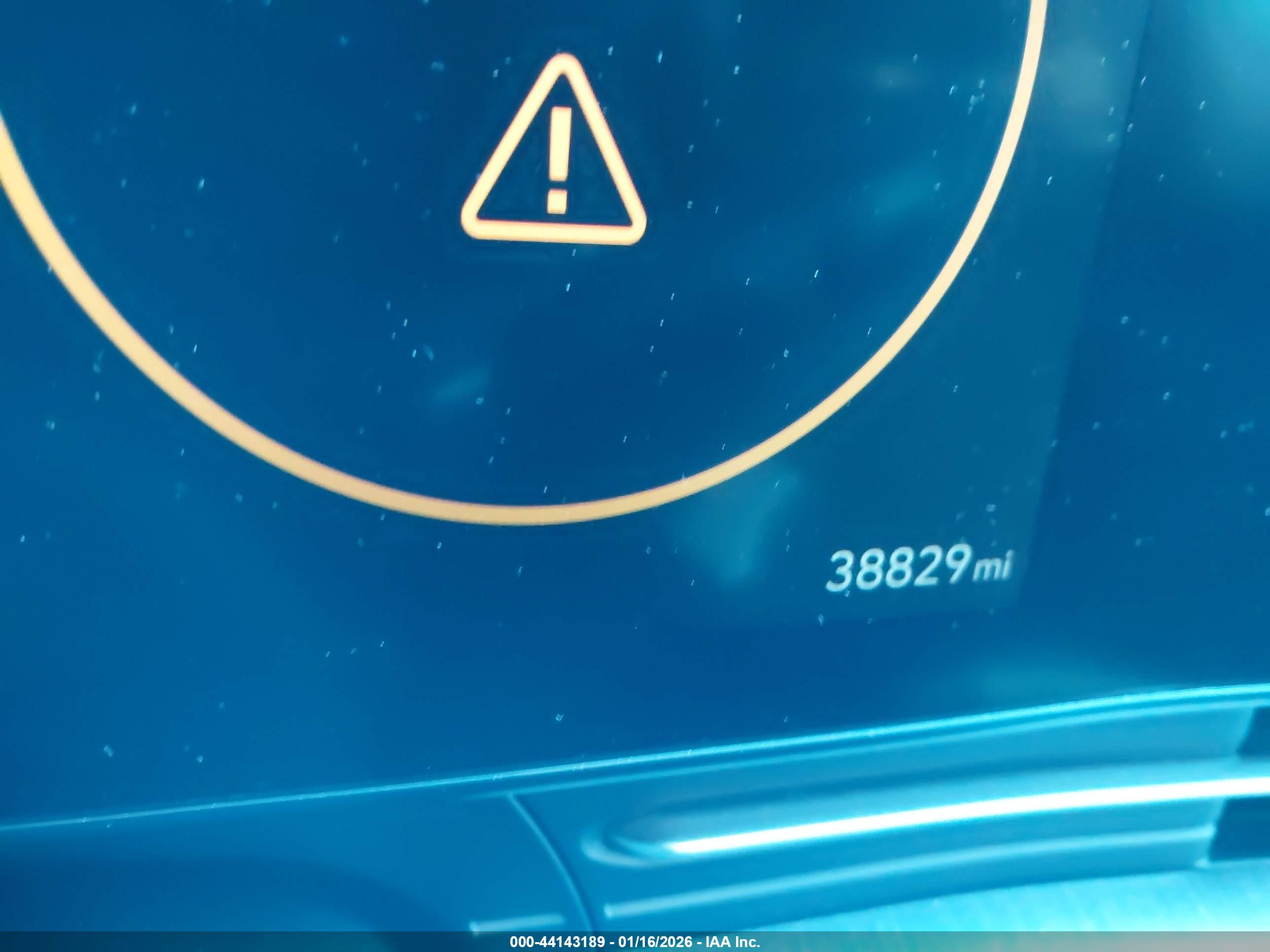 HYUNDAI KONA image 7