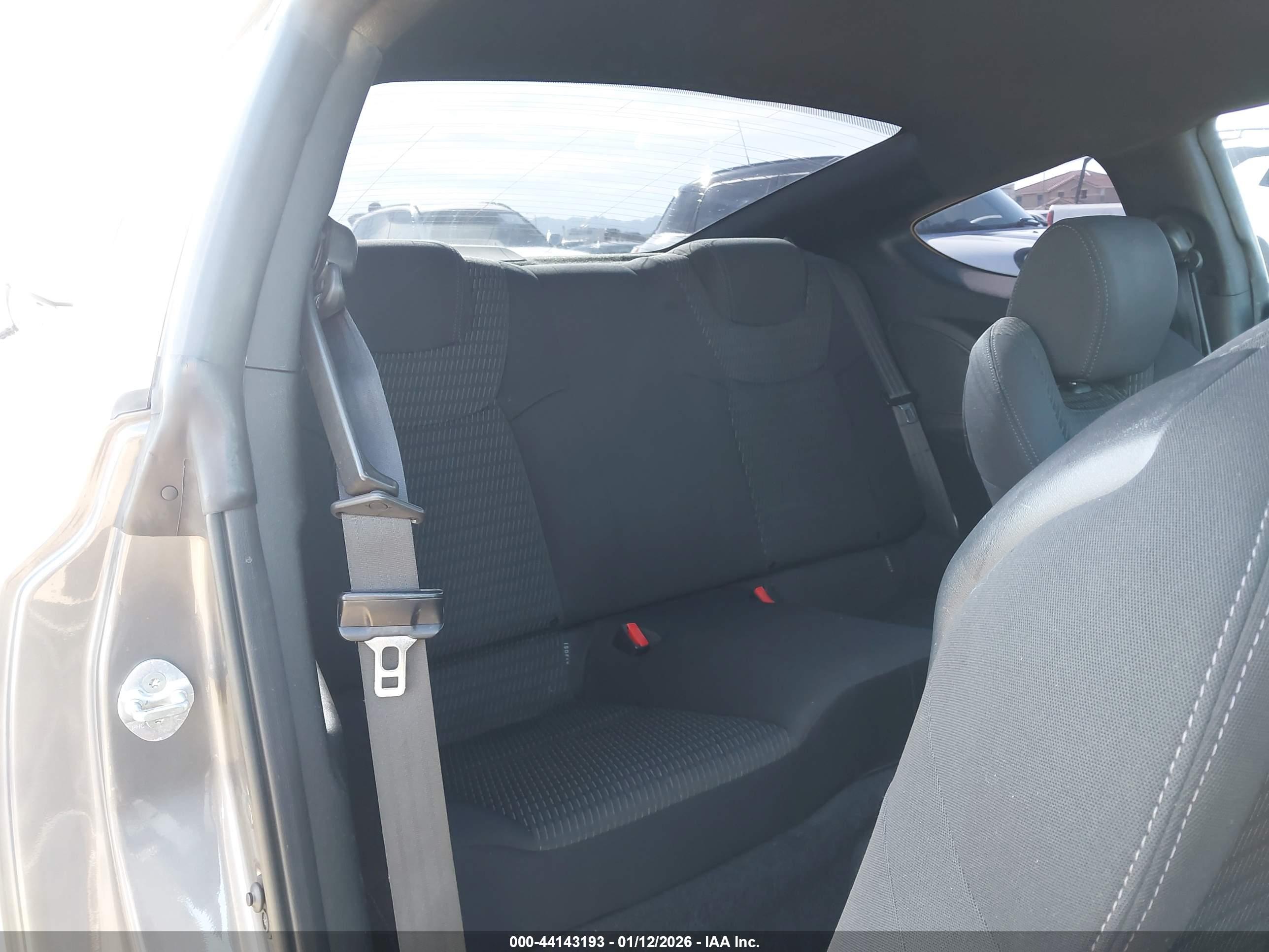 HYUNDAI GENESIS image 8