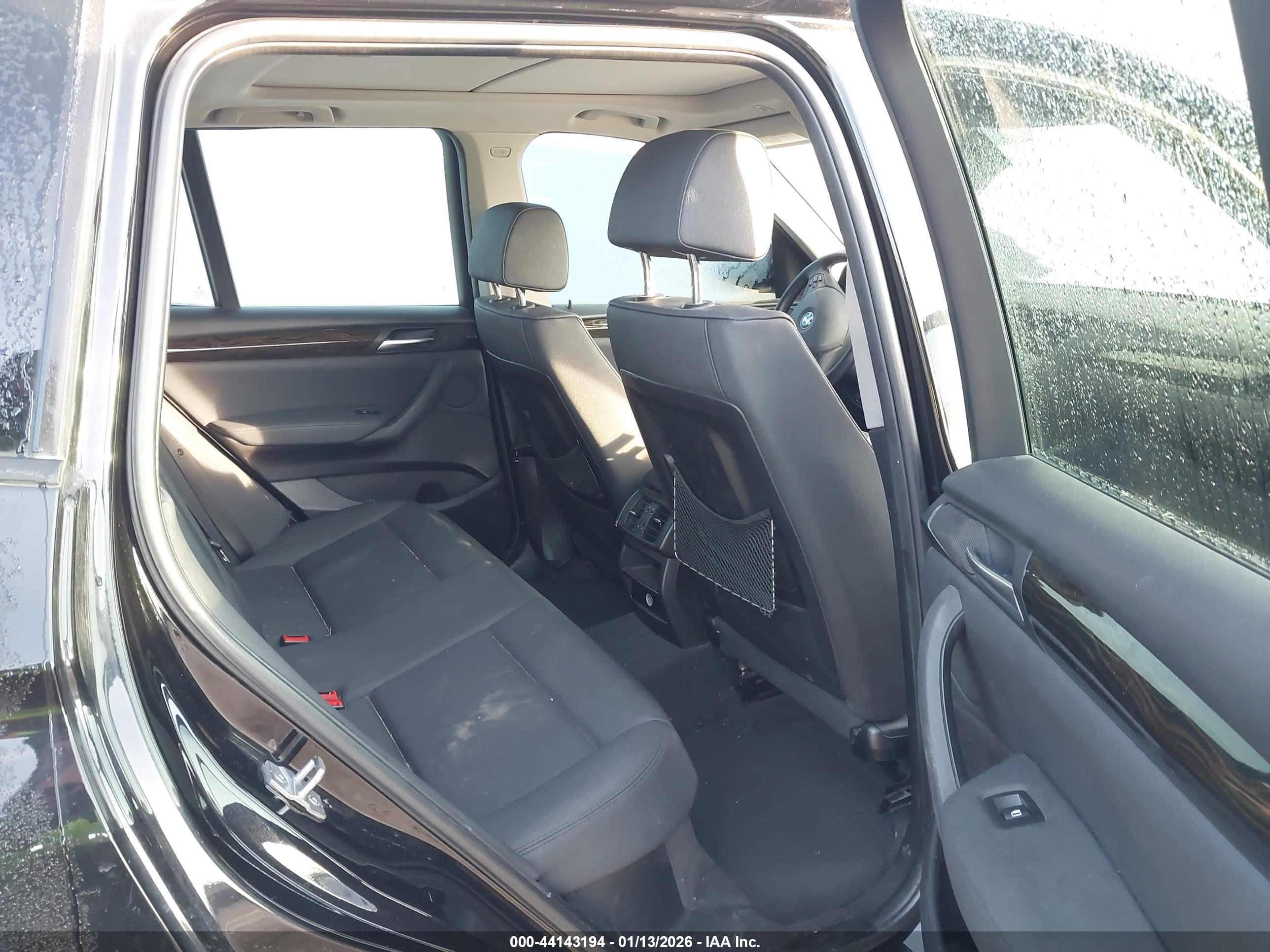 BMW X3 image 8