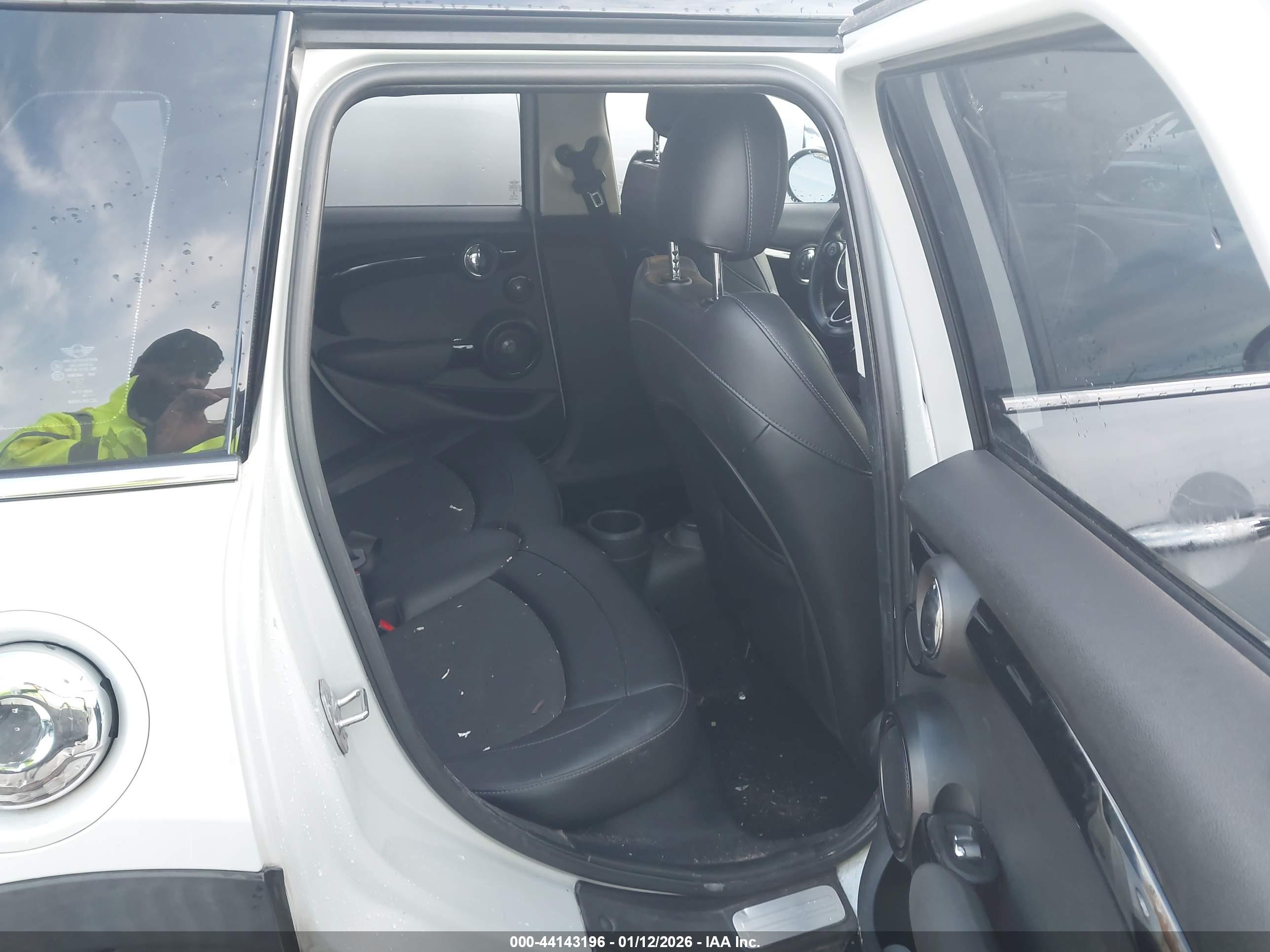 MINI HARDTOP image 8