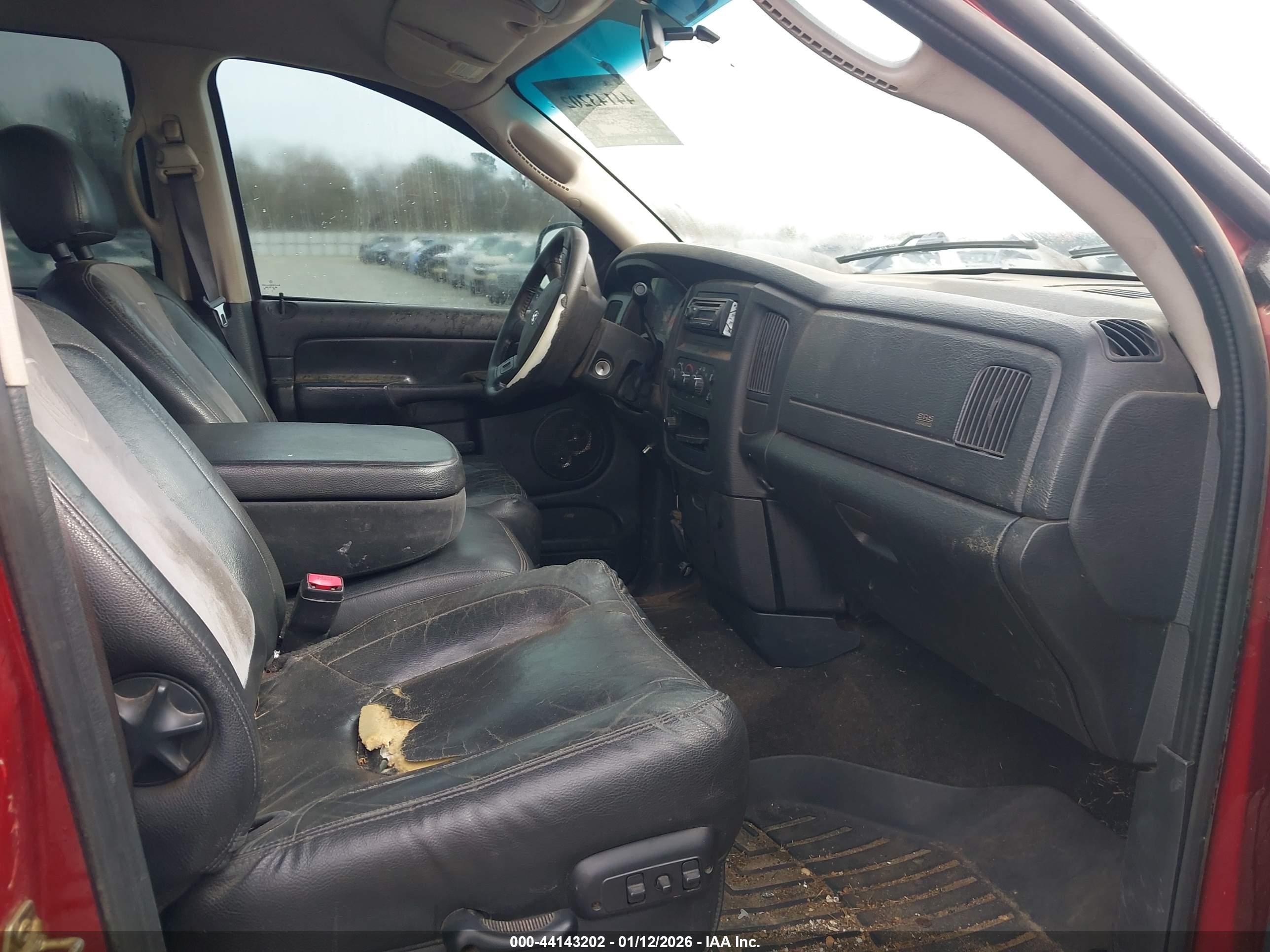 DODGE RAM image 5