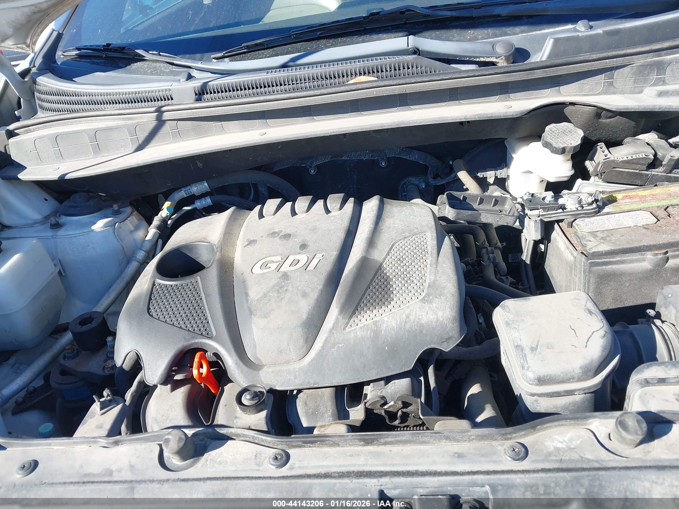 HYUNDAI TUCSON image 10