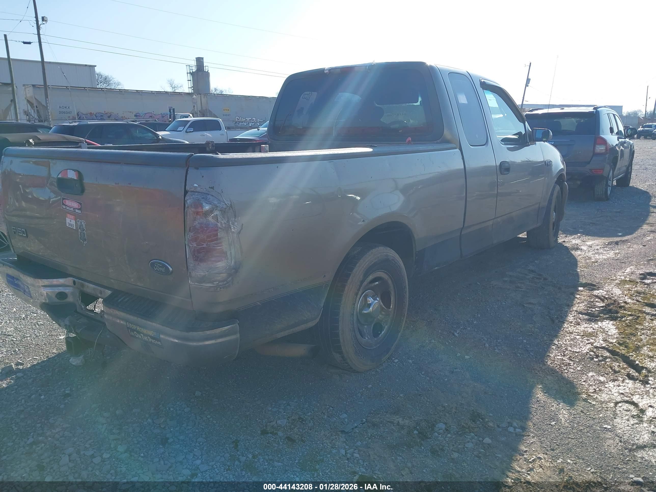 FORD F-150 image 4